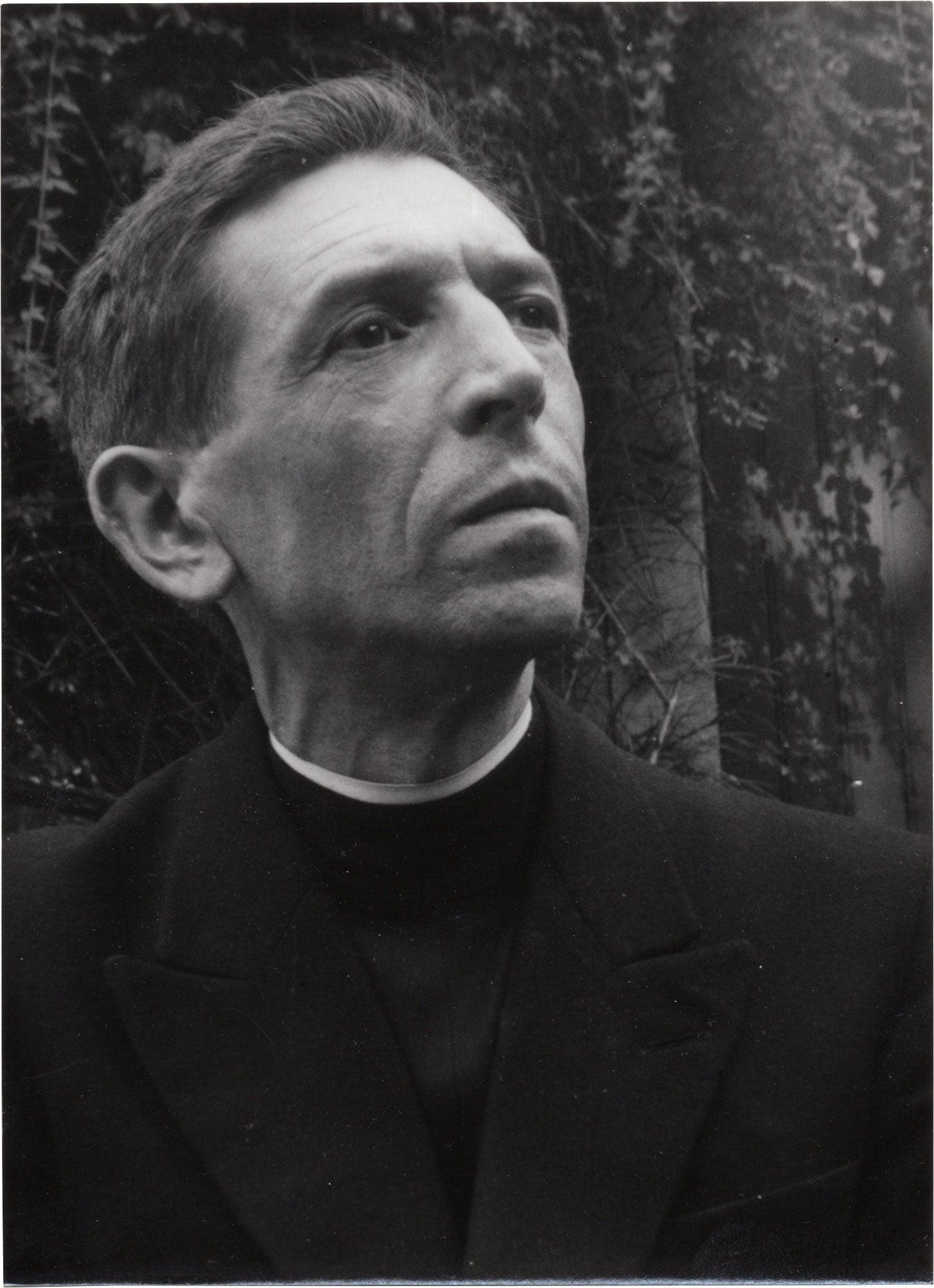 Cartouche Four original <b>photographs</b> of Pierre Repp on the <b>set</b> of ...