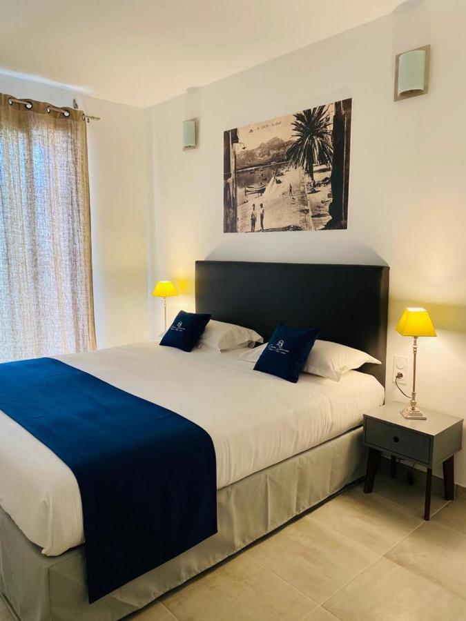 Superior Room with One King and One Single Bed - Non-Smoking