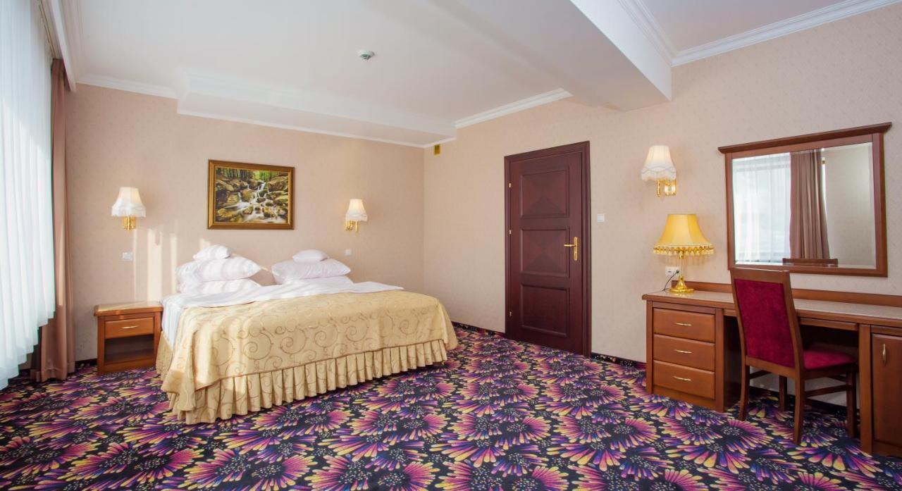 Economy Double Room,1414077863:JPEG