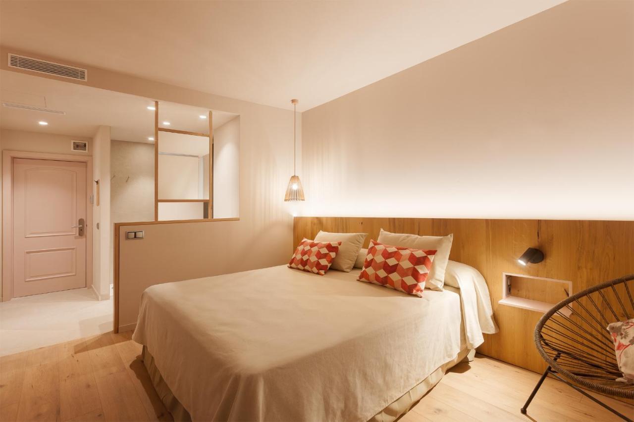 Superior Deluxe Double or Twin Room