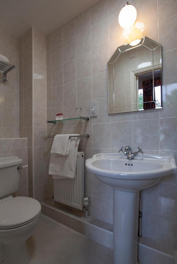 Small Single Room