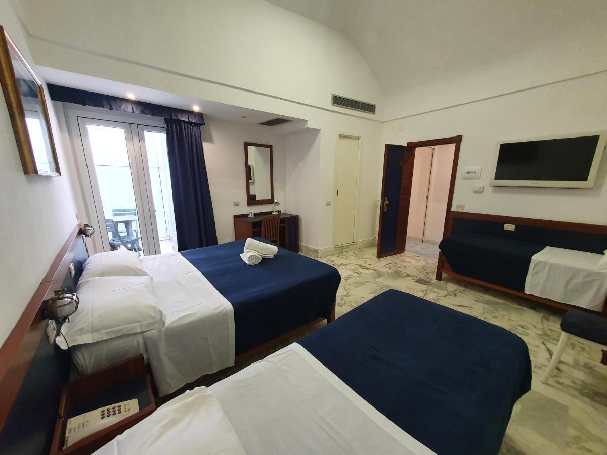Chambre Quadruple Classique