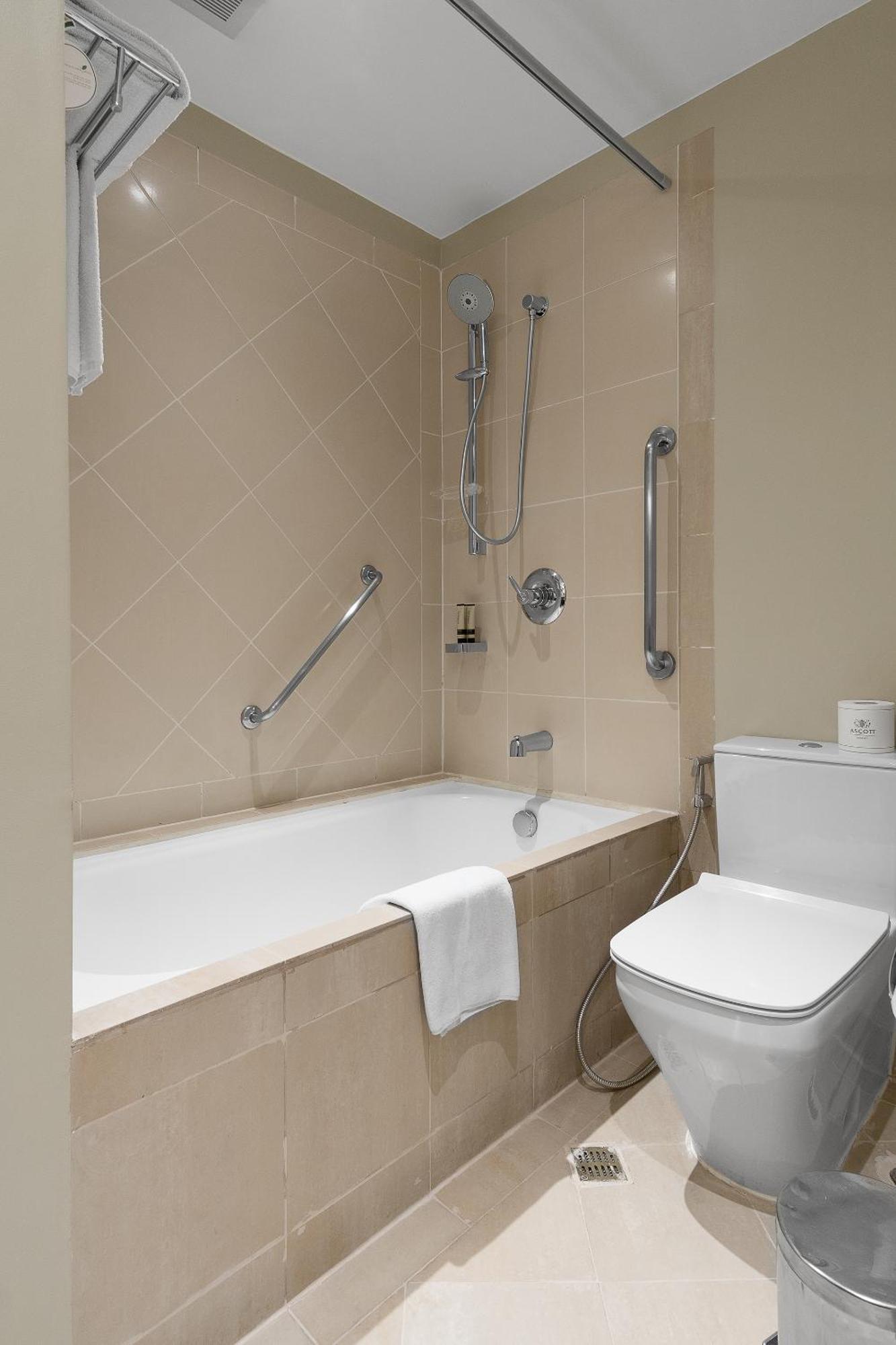 Executive One-Bedroom Apartment,1268454769:JPEG