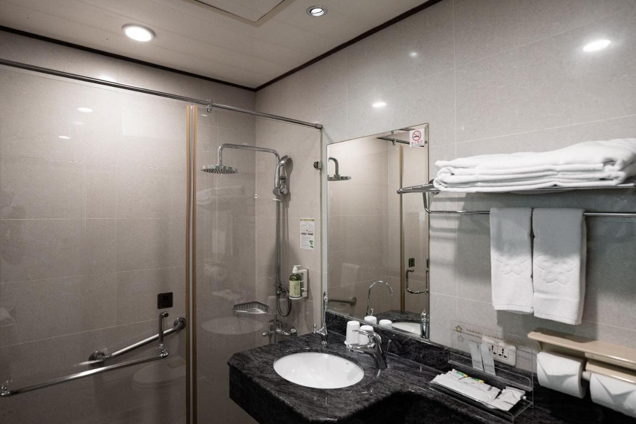 Superior Double or Twin Room,1138071724:JPEG