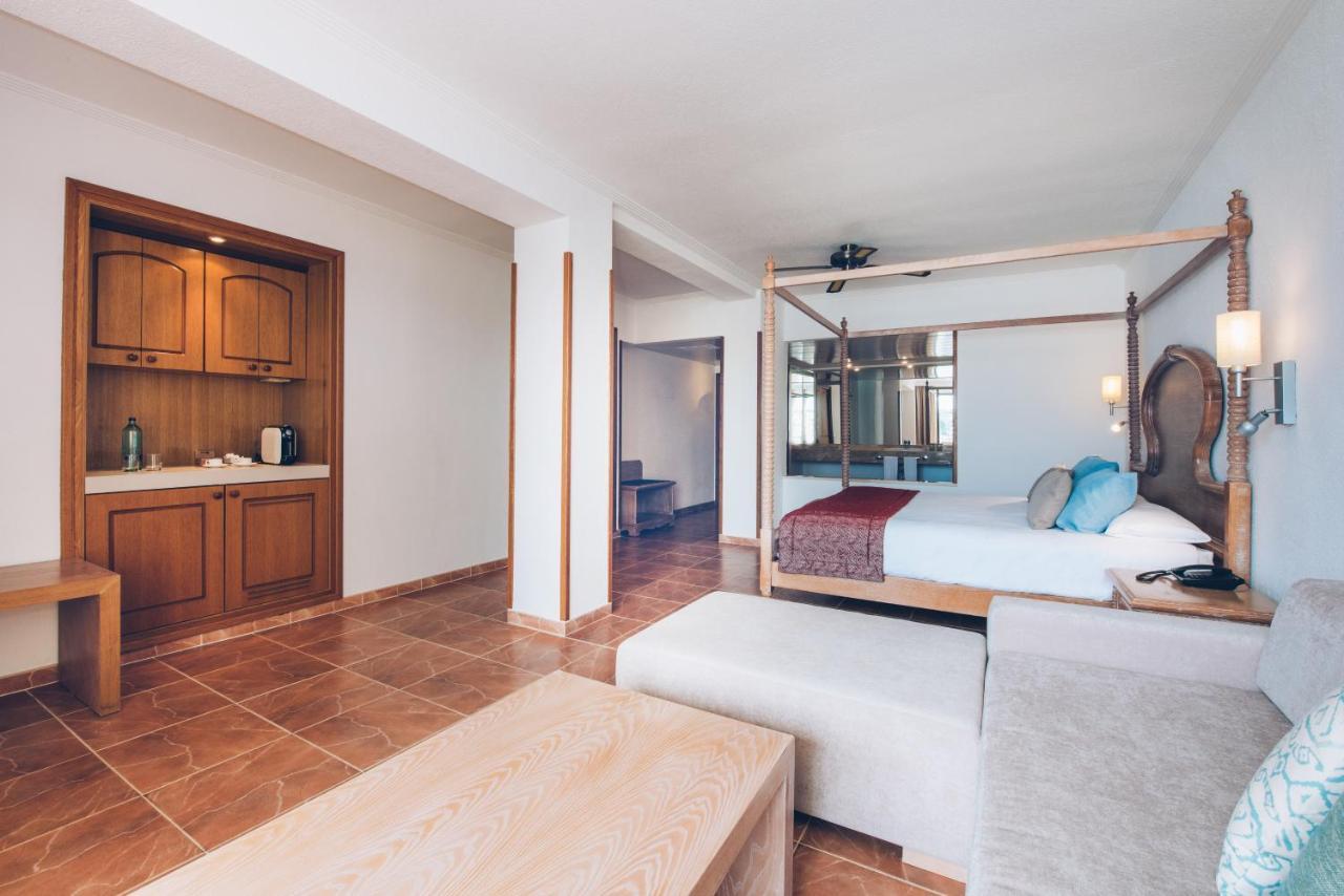 Suite Júnior Superior com Vista Mar