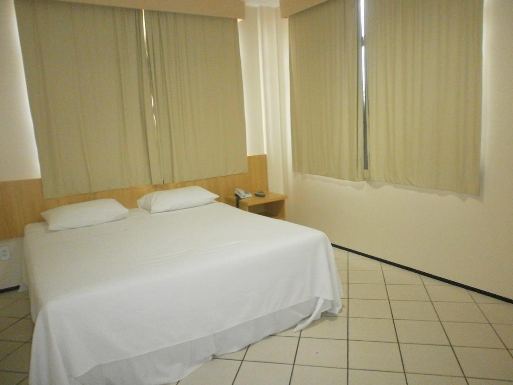 Standard Double Room,153883249:JPEG