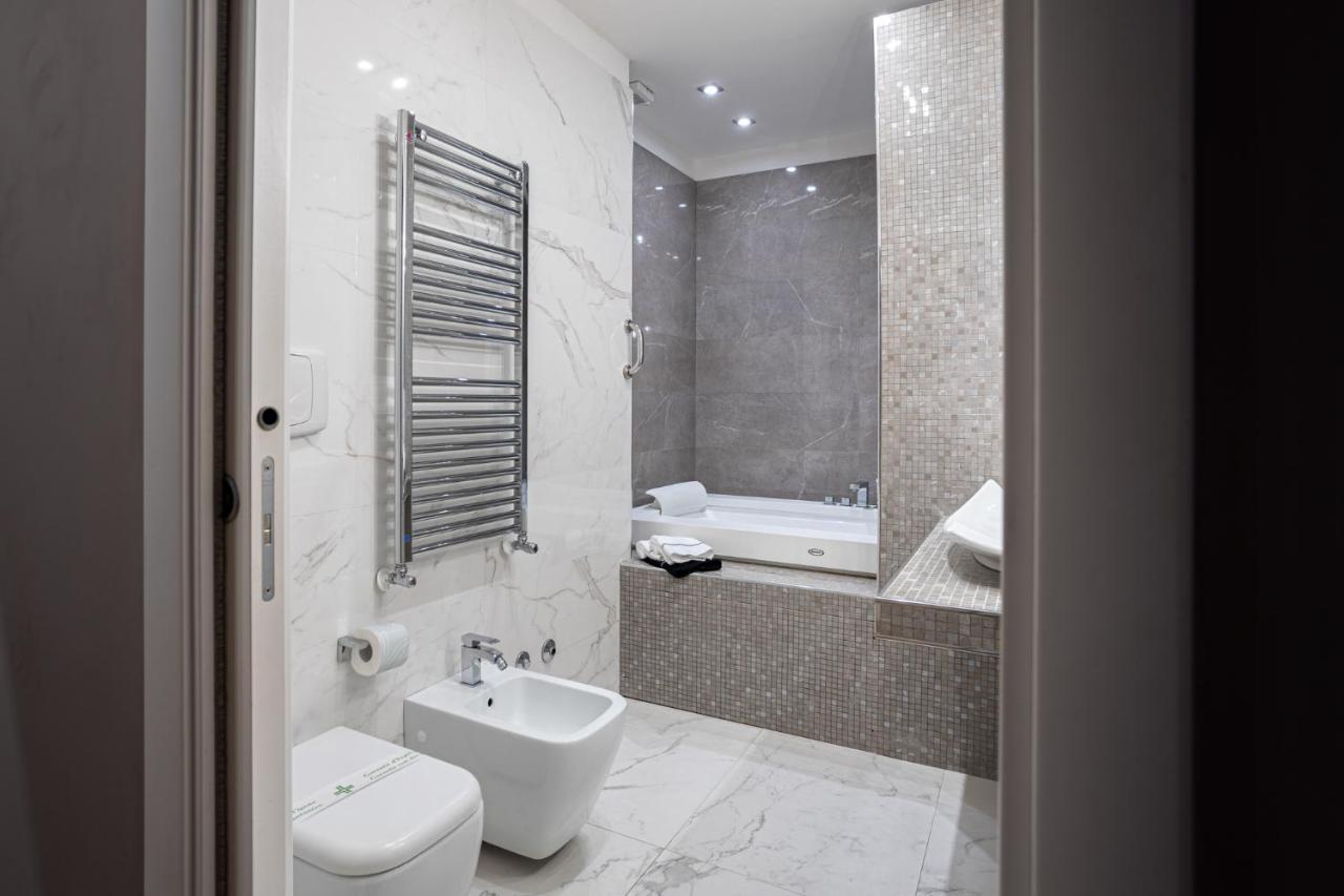 Deluxe Double Room Spa Bath