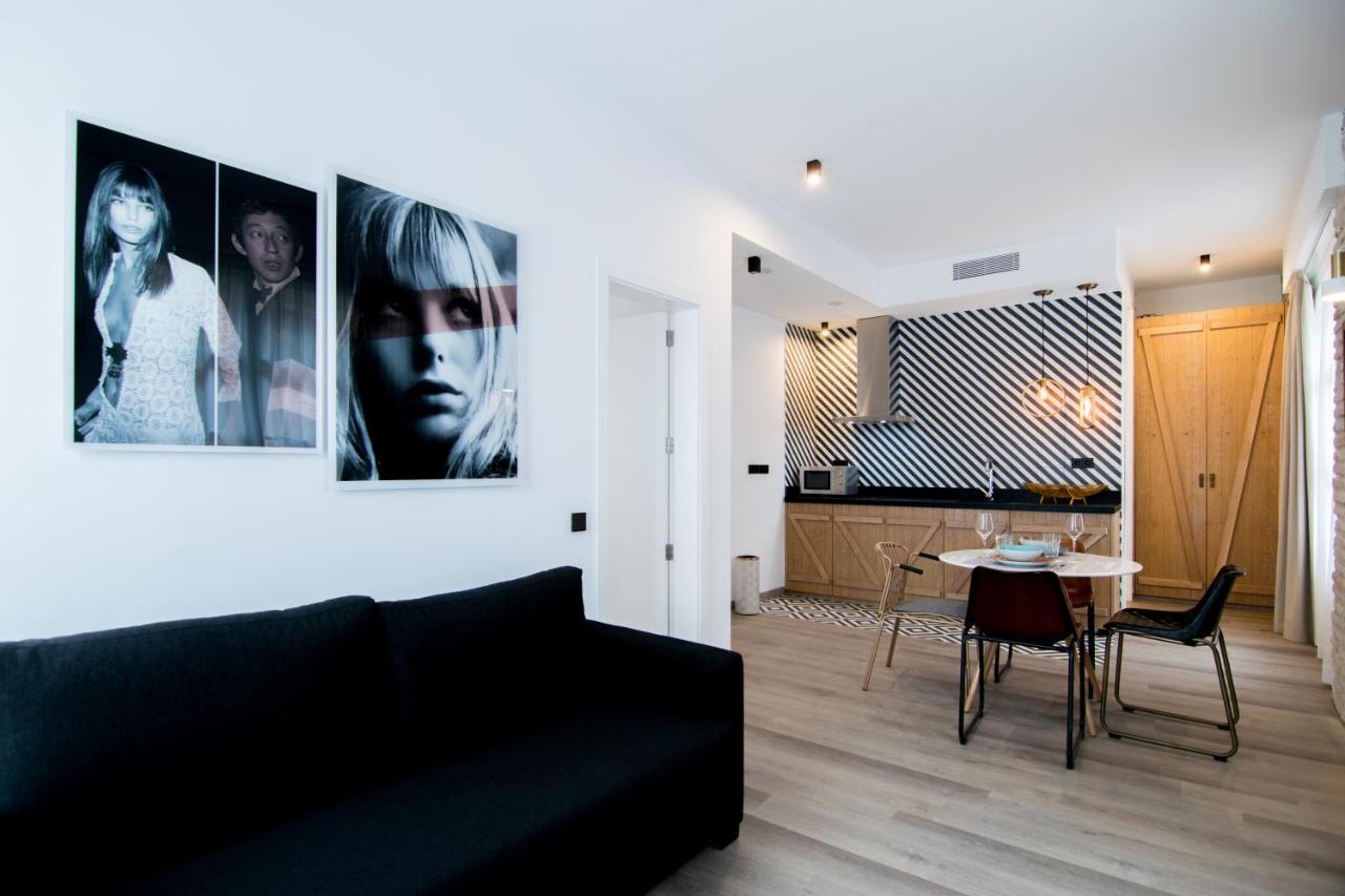 Family Suite with Two-Bathrooms