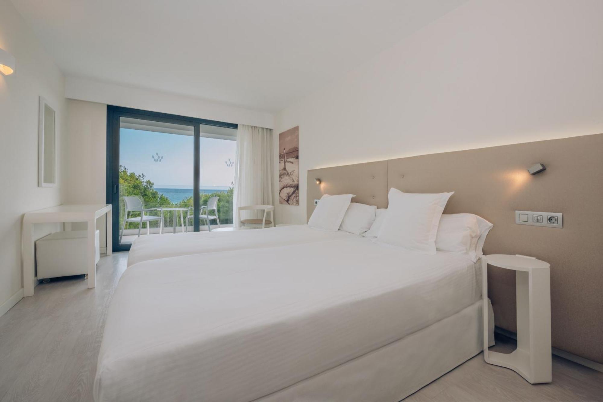 Double Room Sea View