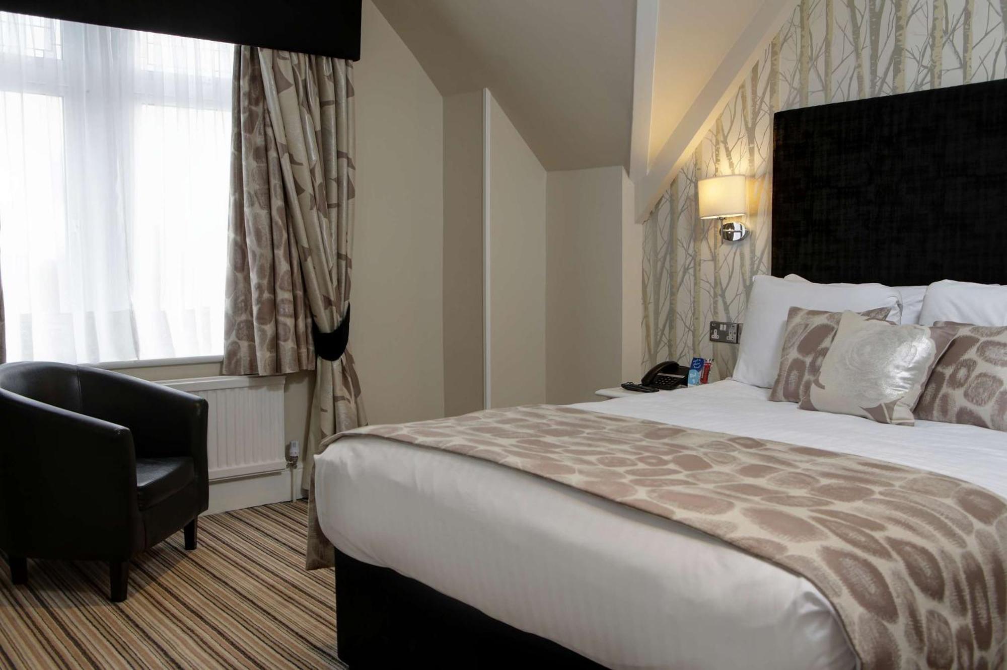 Standard Double Room - Non-Smoking