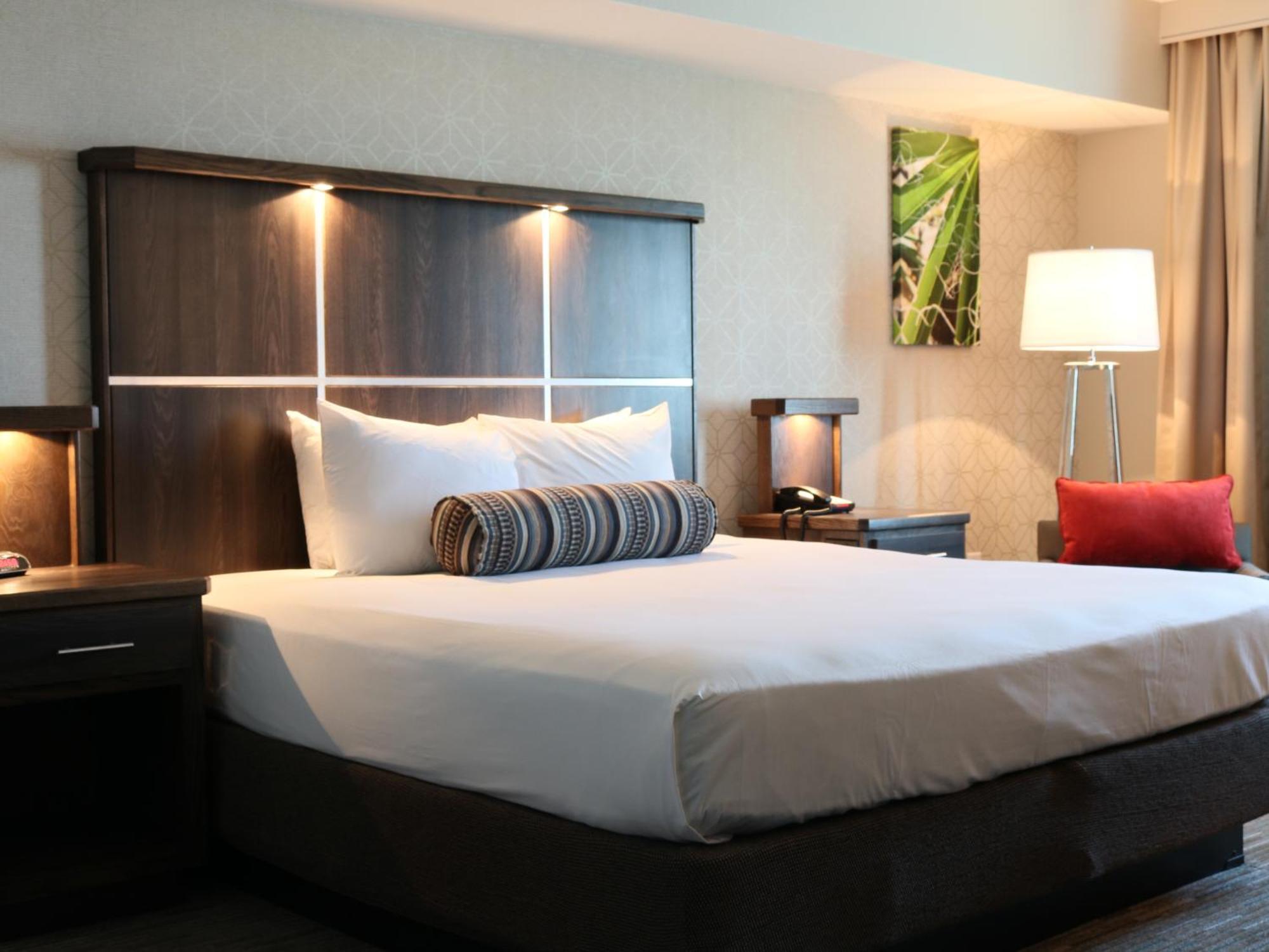 Deluxe Kamer met Kingsize Bed en Uitzicht op Rivier