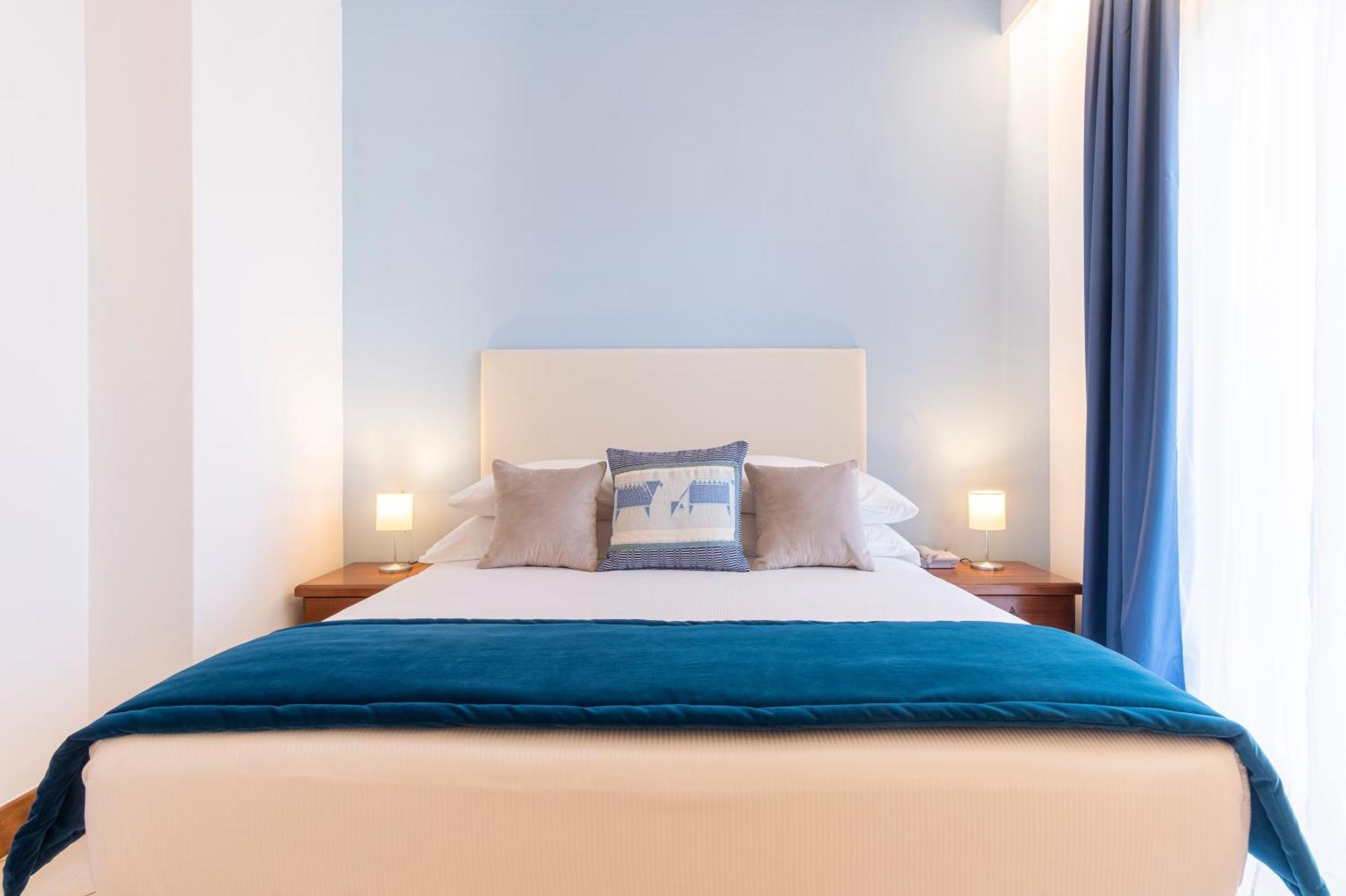 Comfort Kamer met Queensize Bed - Rookvrij