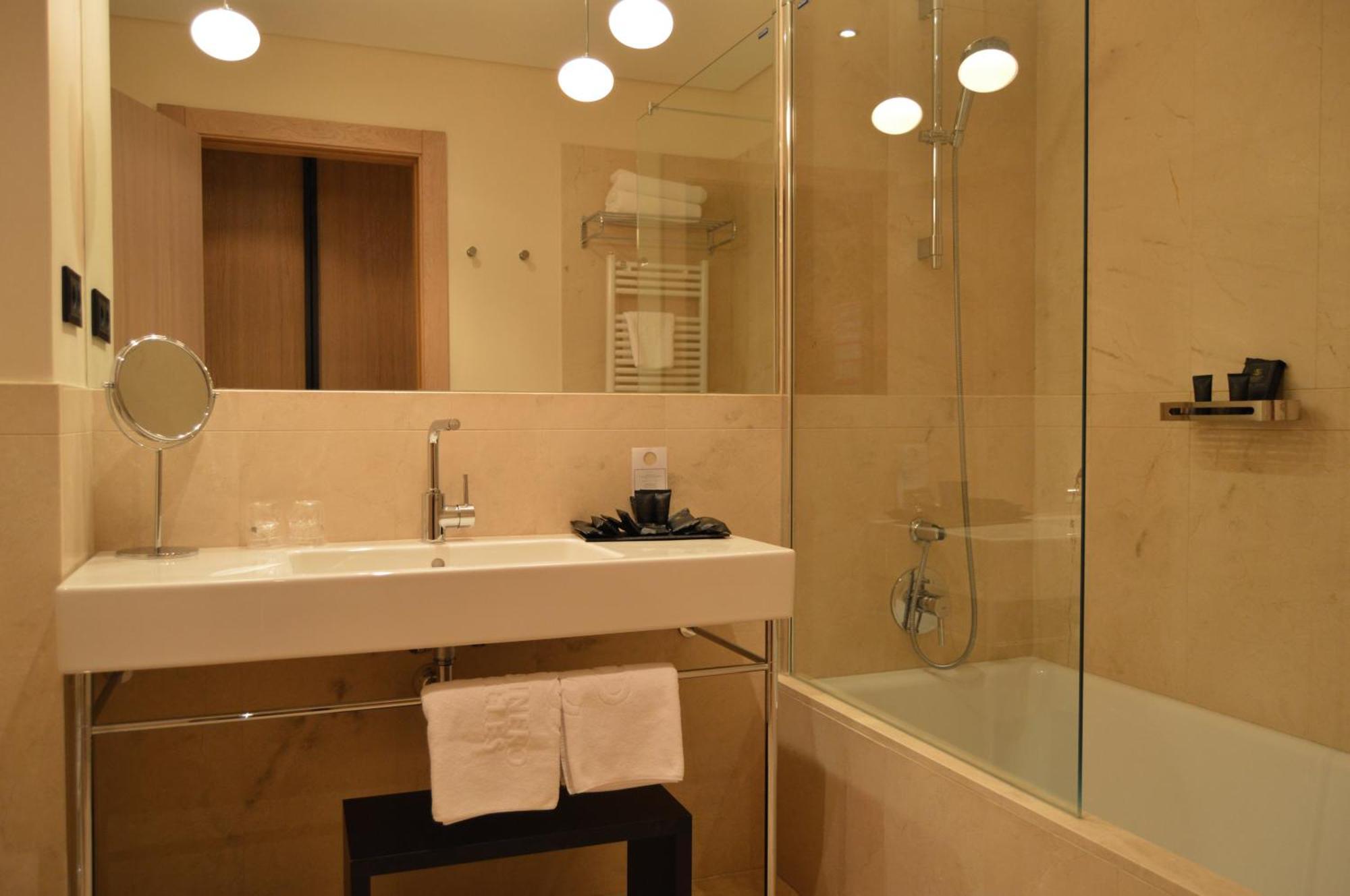 Junior Suite Single Room,1706554789:JPEG