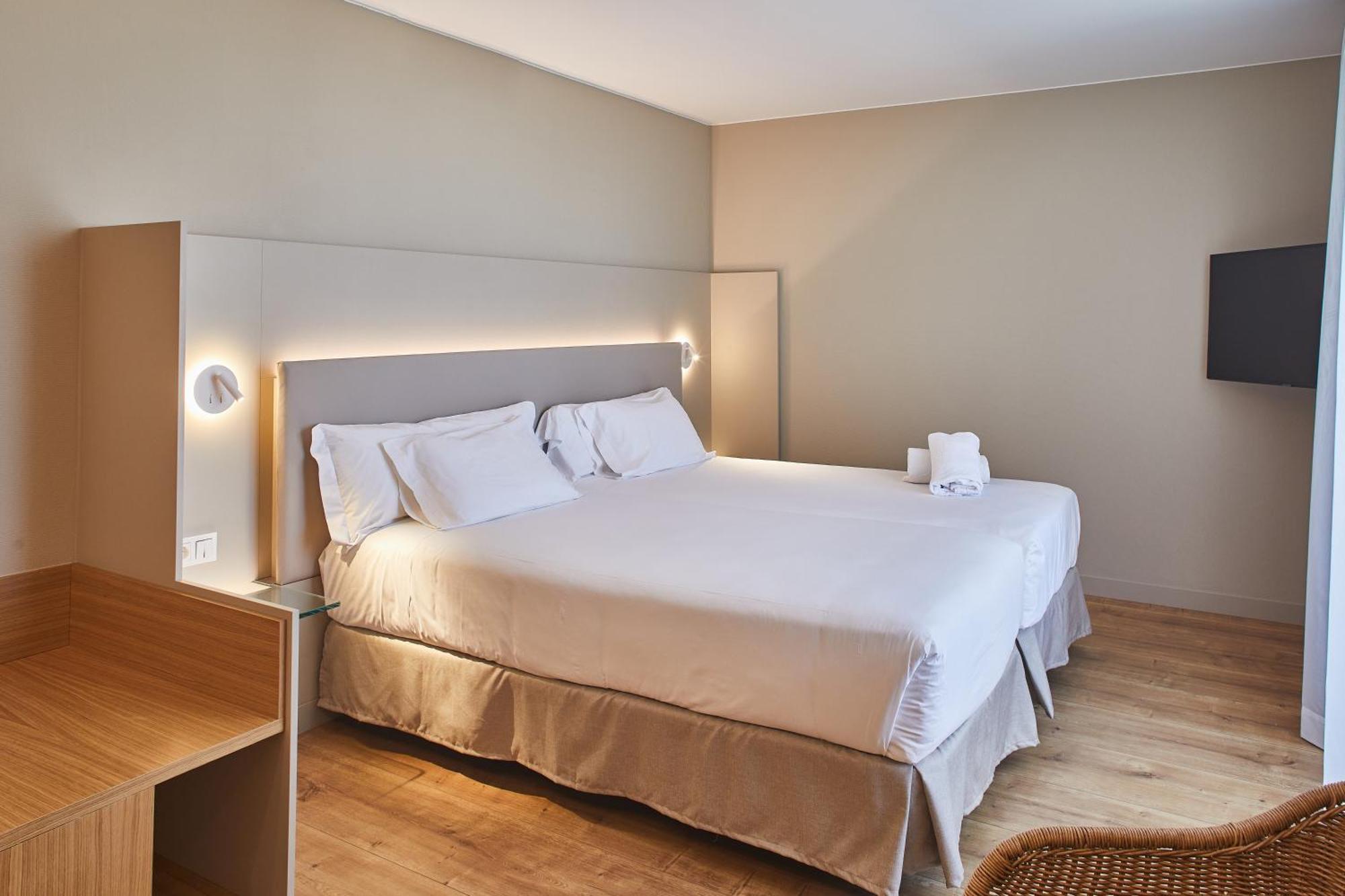 Double or Twin Room Terrace