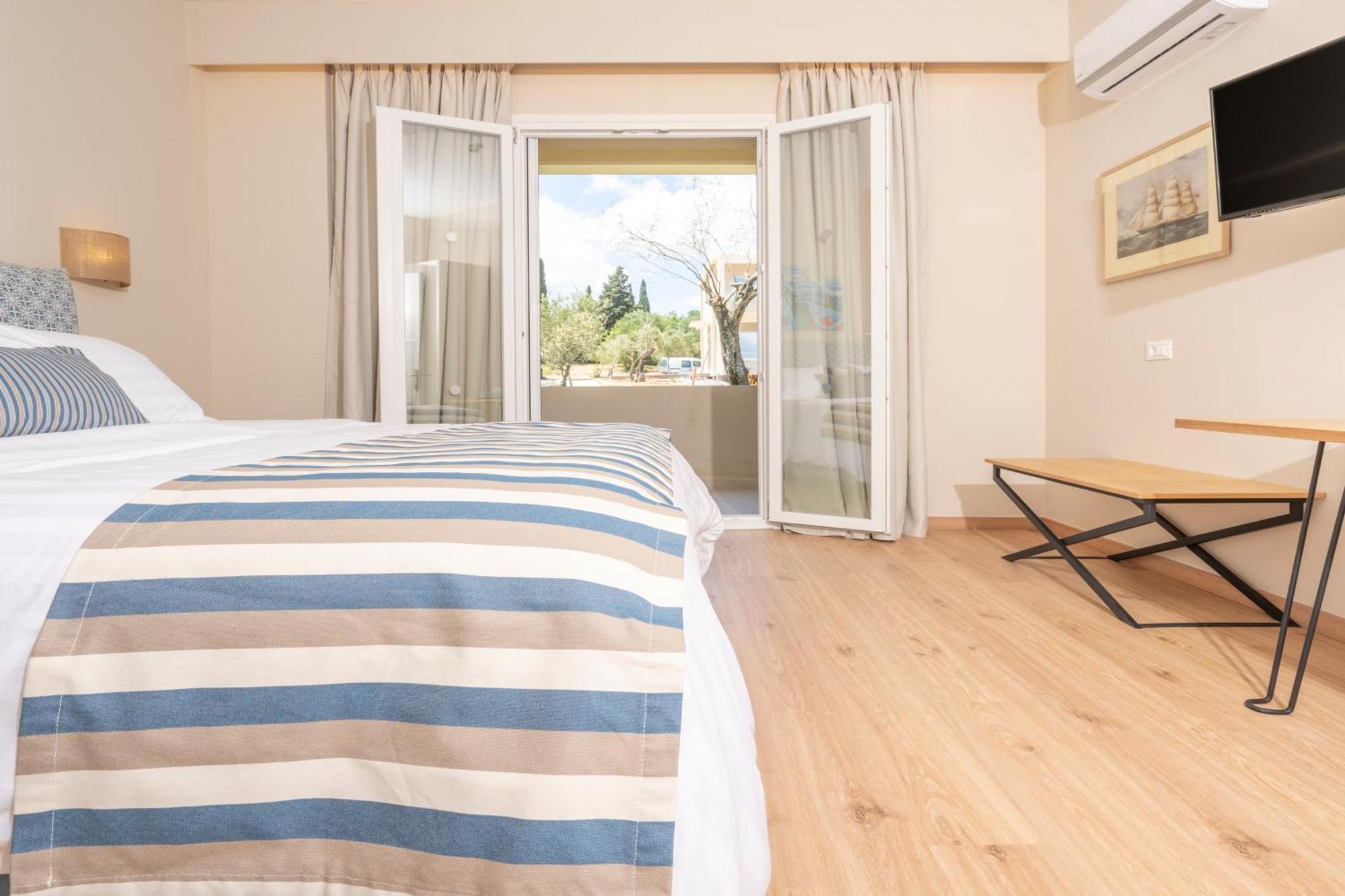 Suite with Private Pool