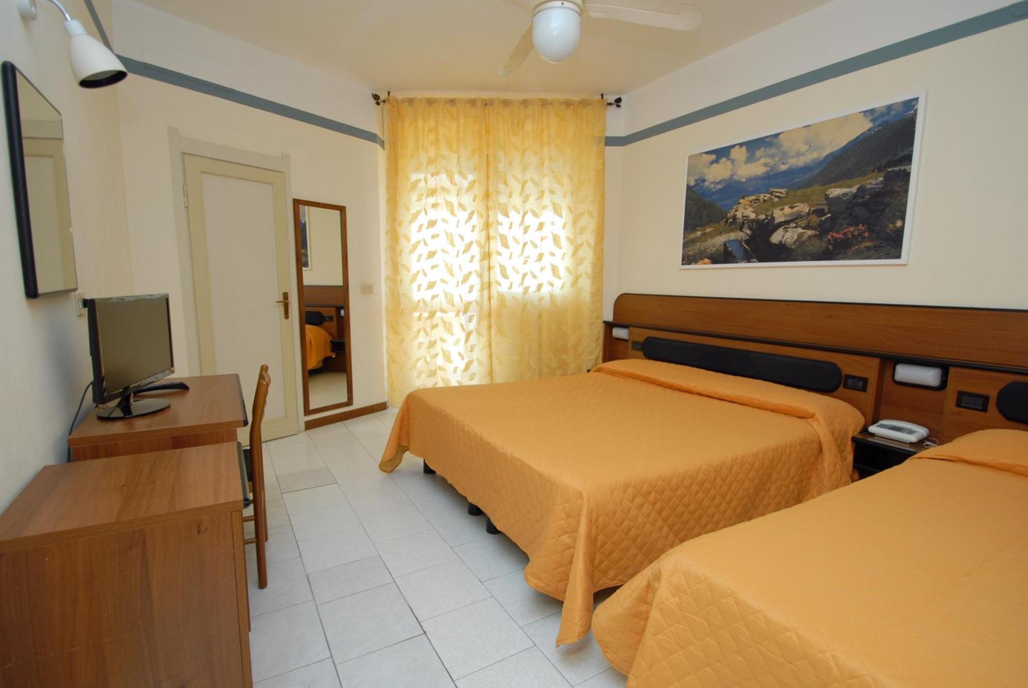 Standard Triple Room Balcony
