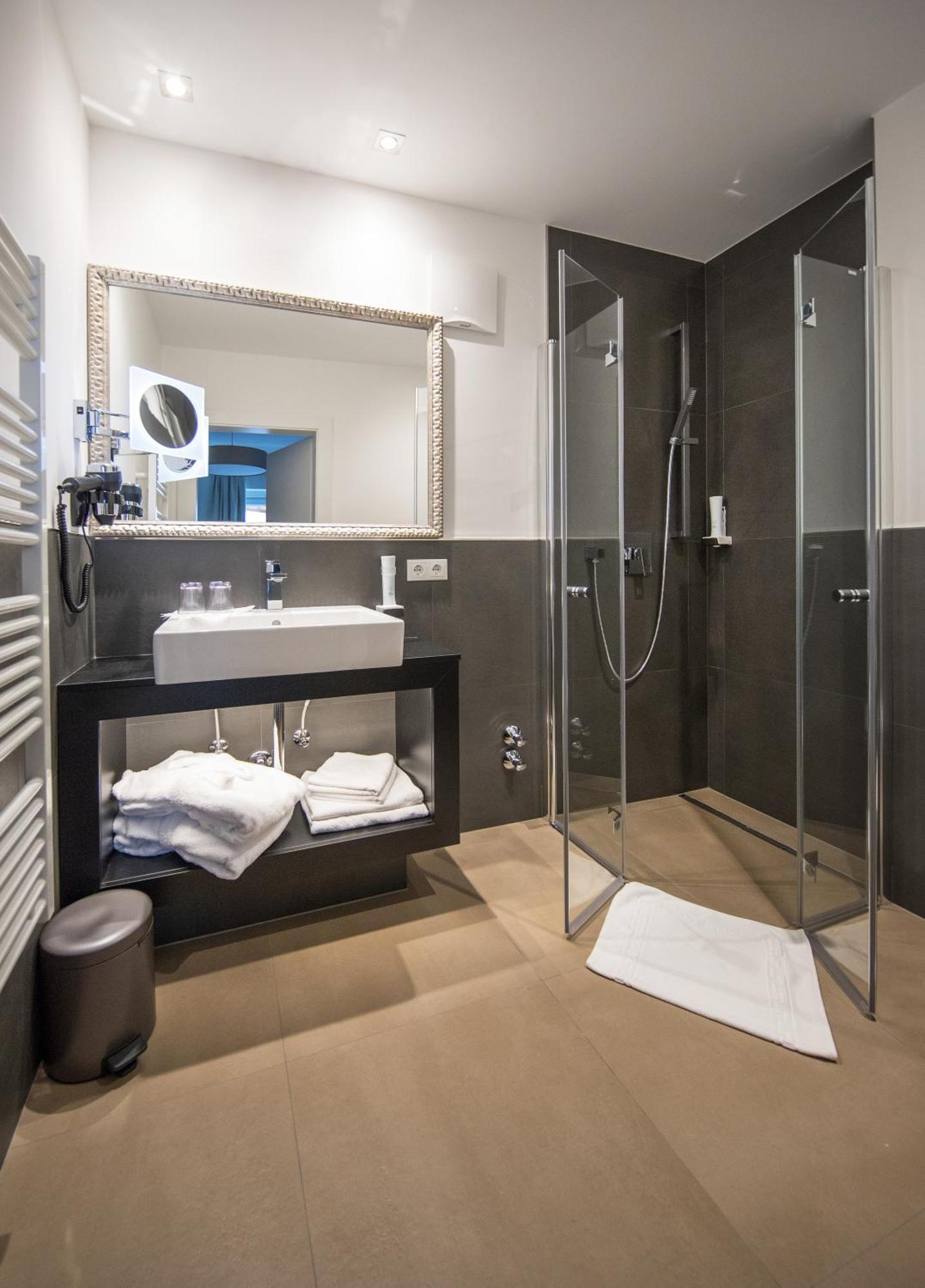 Design Double Room