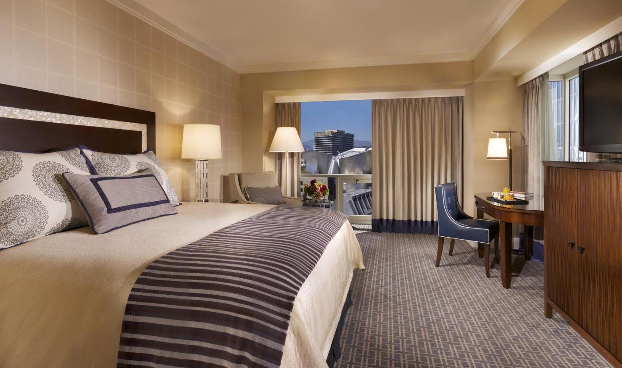 Premier King Room,1275864139:JPEG