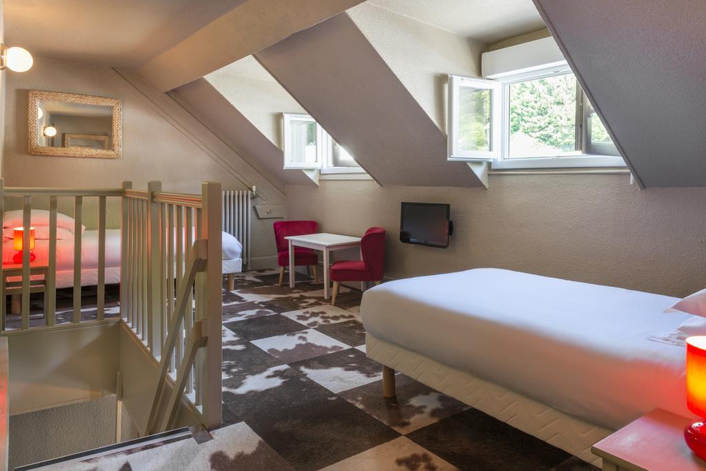Duplex Room (4 People)