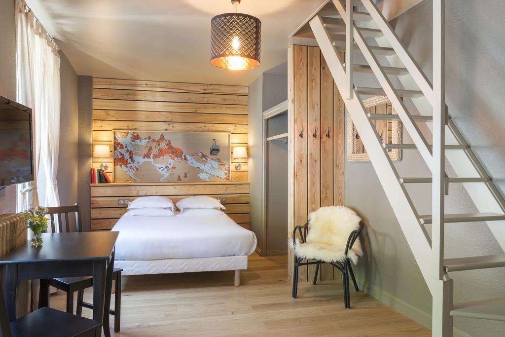 Duplex Room,589585836:JPEG