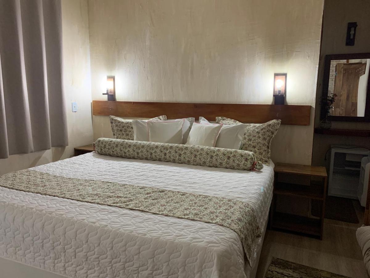 King Room with Fireplace,1371158234:JPEG