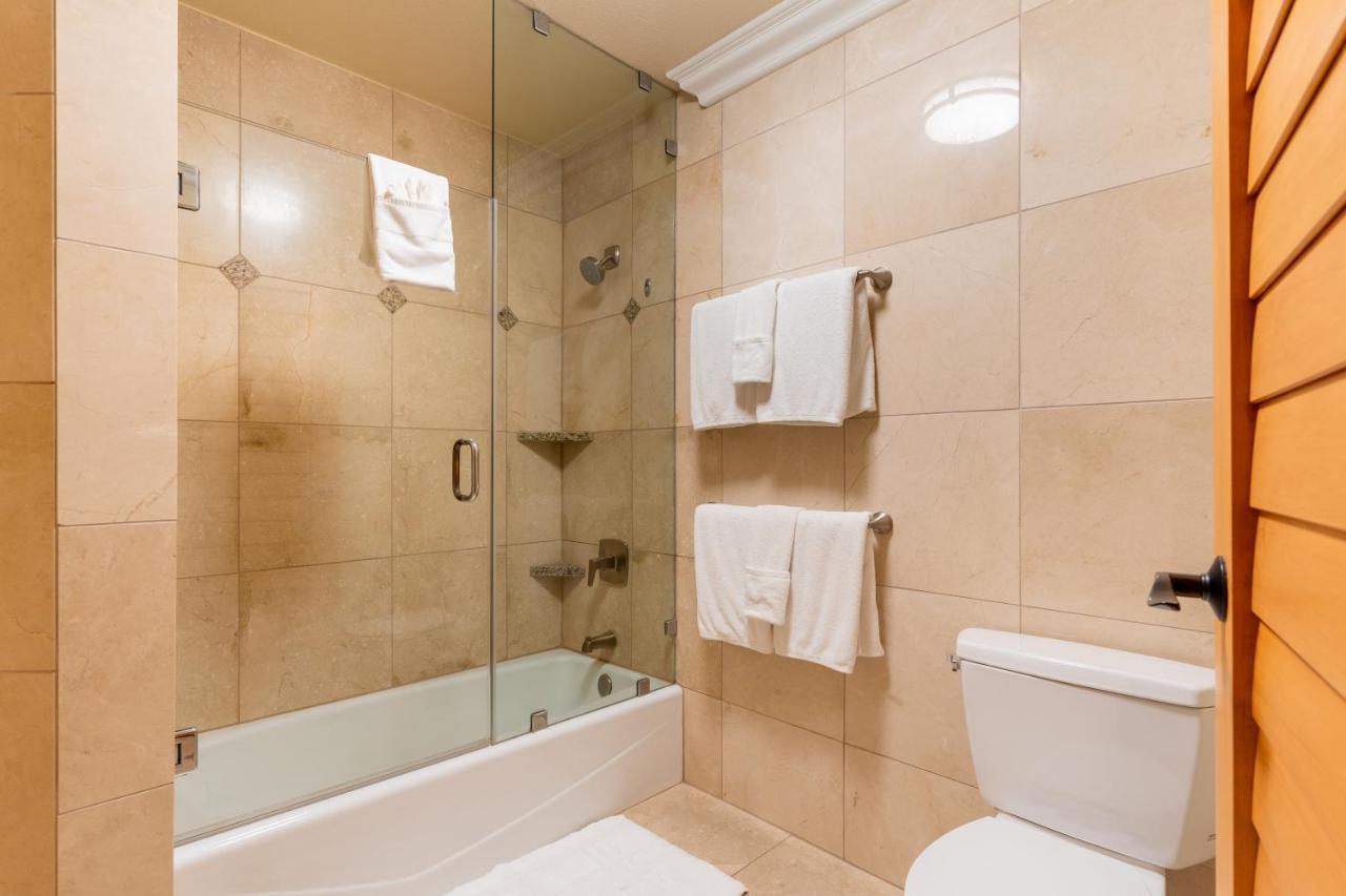 Partial Ocean View Standard Room
