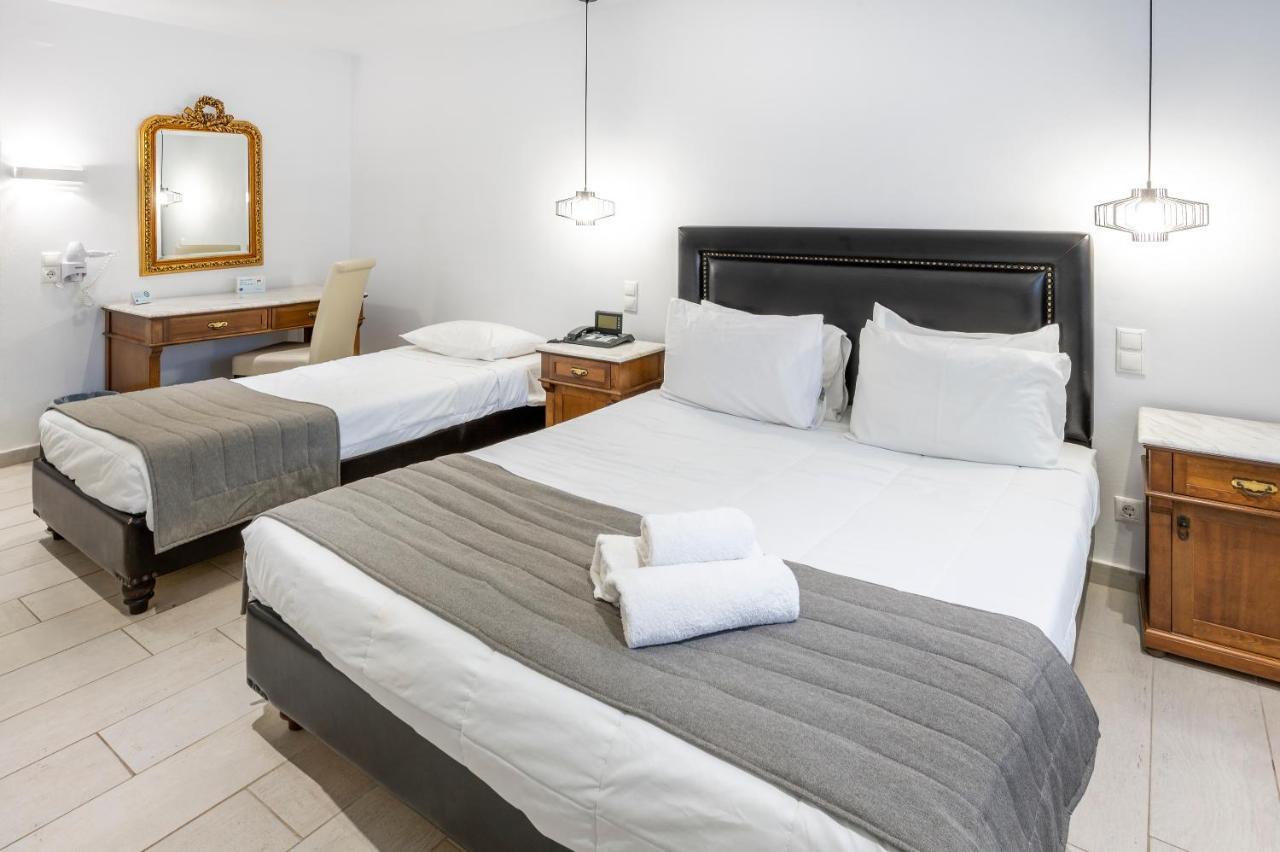Habitación Superior con piscina compartida y vistas al jardín