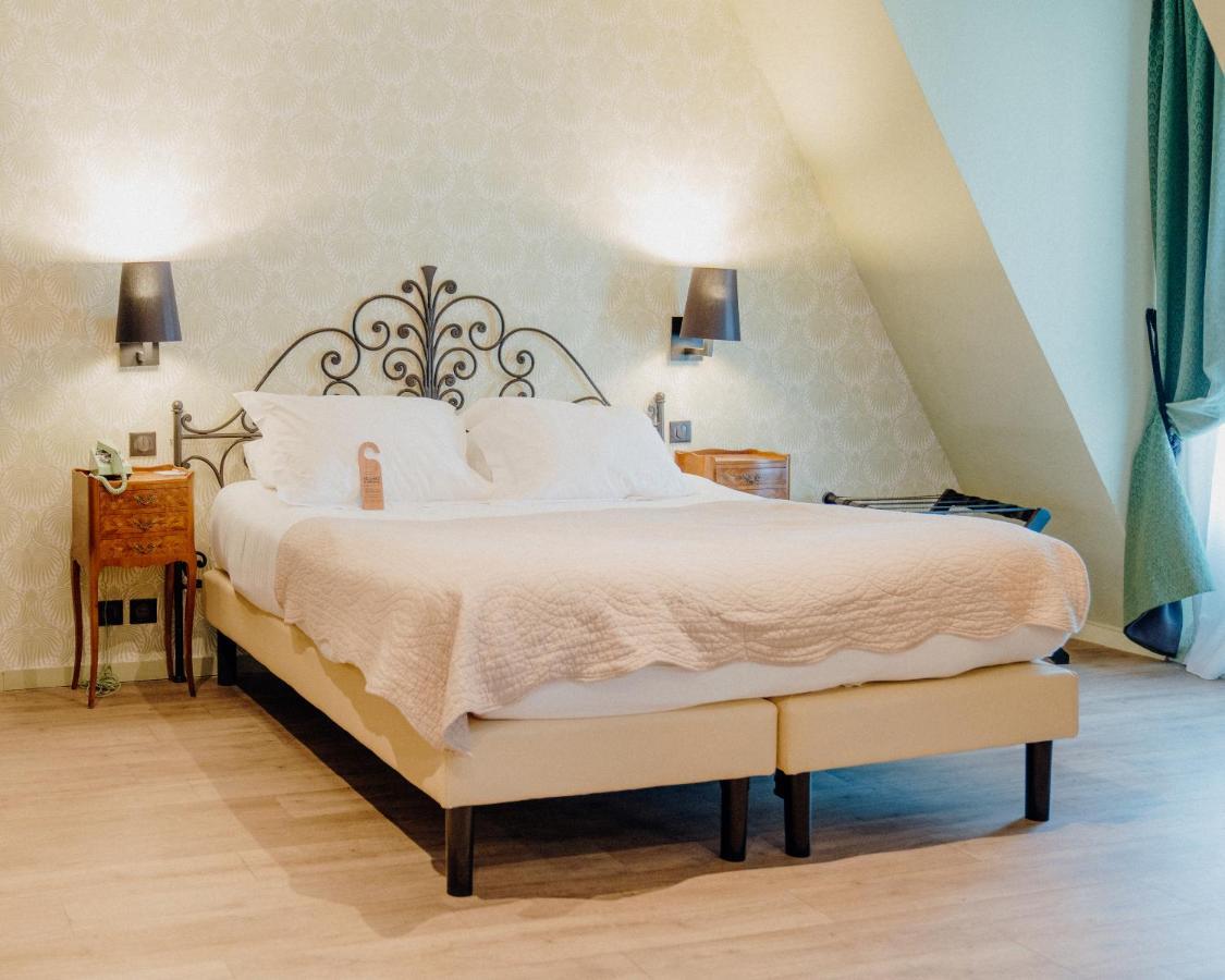 Junior Suite,1369559252:JPEG