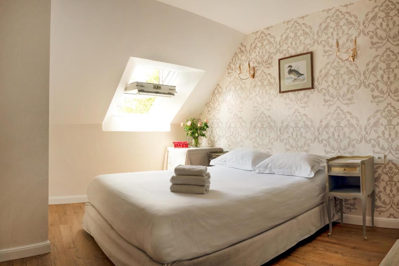 Double Room Under The Roof,1556901136:JPEG