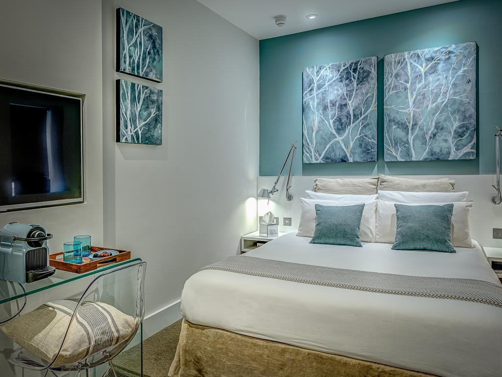 Chambre Double - Vue sur Rue