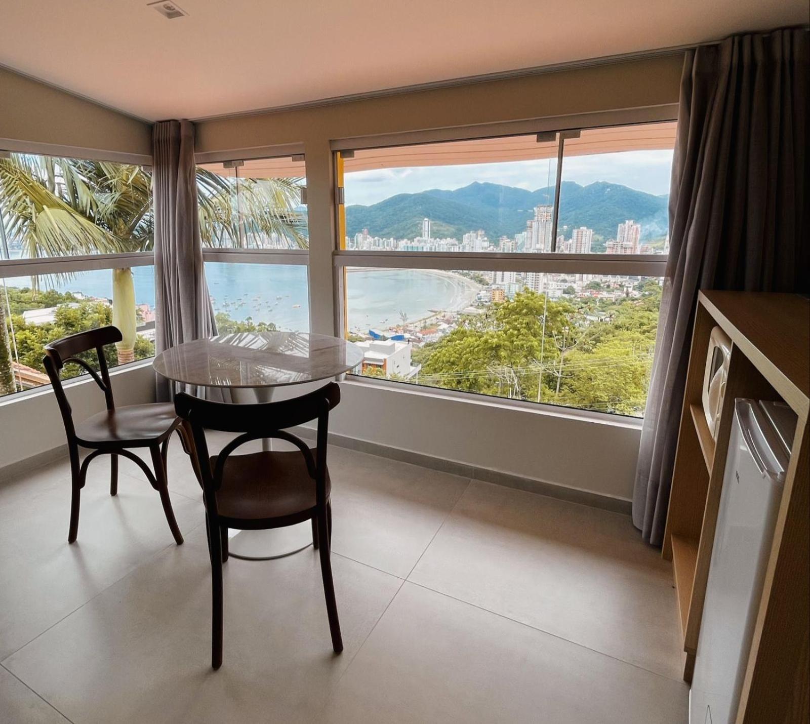 Suíte Deluxe com Vista do Mar