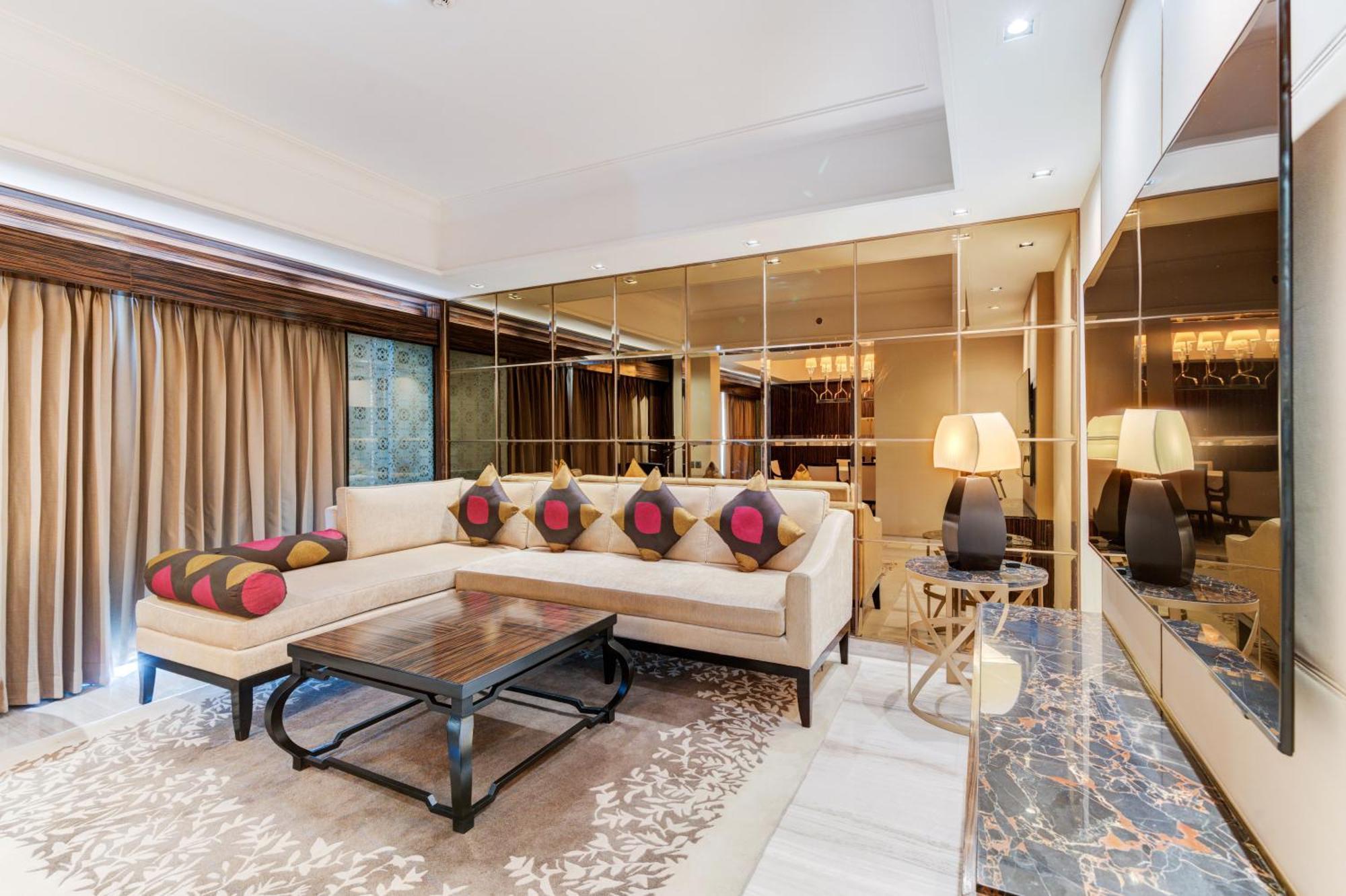 Executive Suite on Food & Beverage Spa Laundry