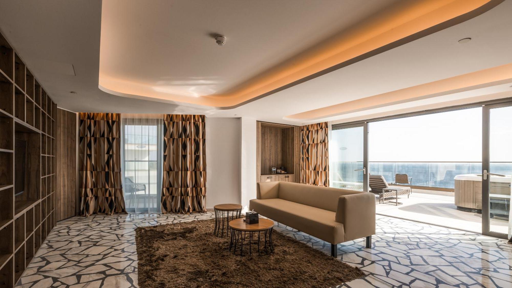 Suite Executiva com Vista Mar e Banheira de Hidromassagem