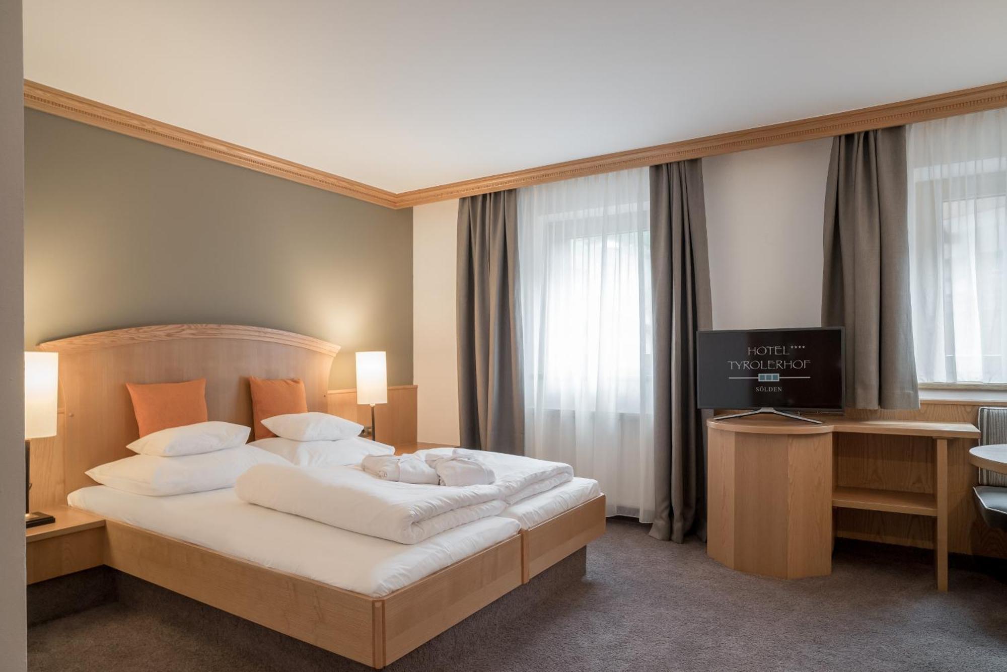 Double Room F,416140341:JPEG