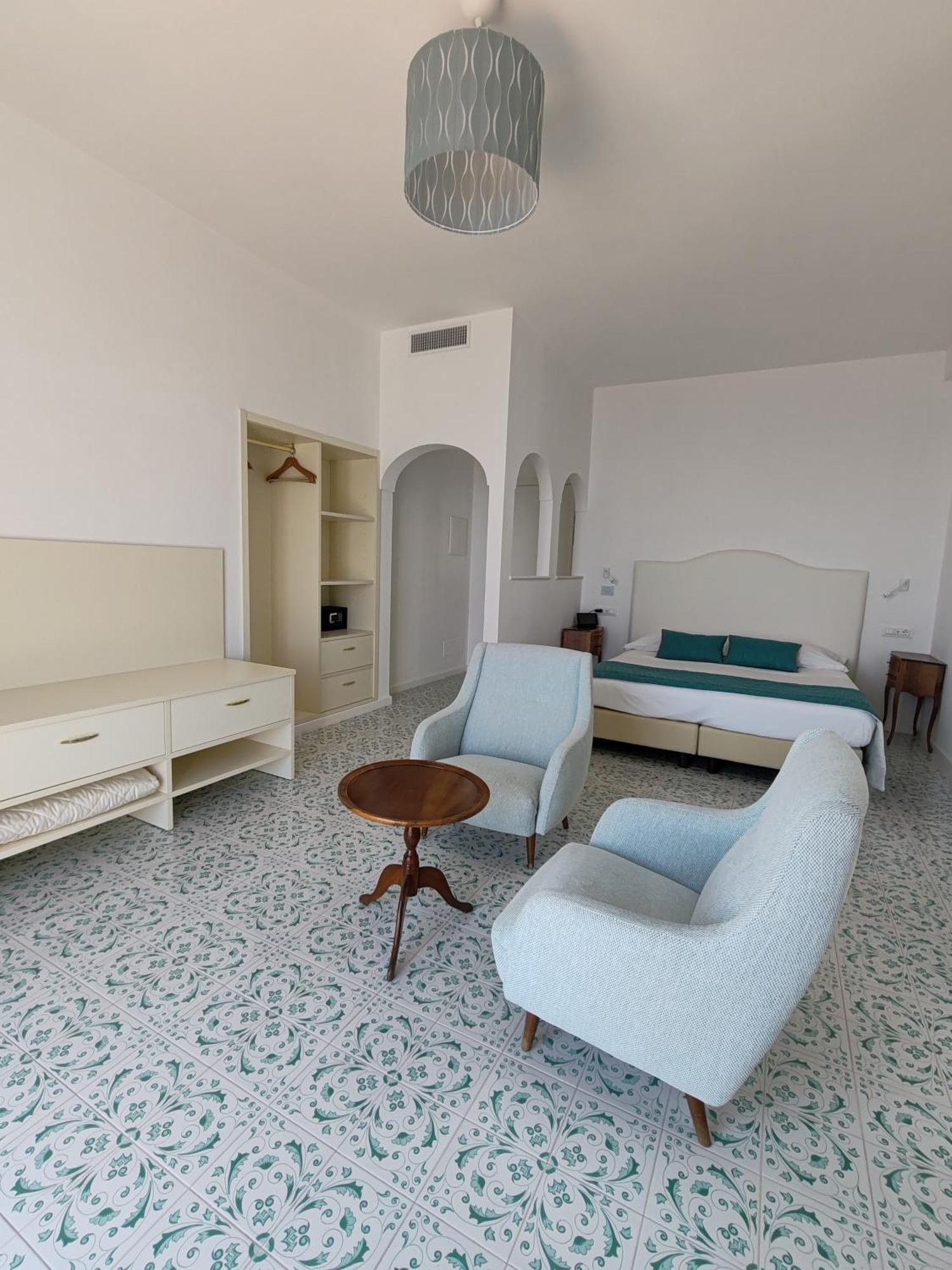 Sky Deluxe Room with Sea View