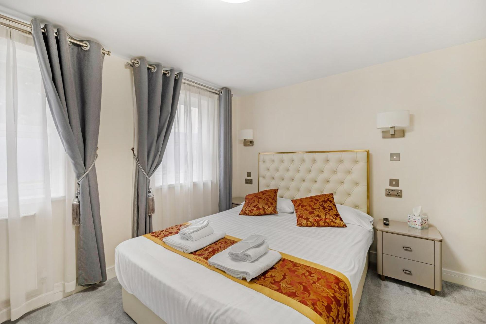 Deluxe Double Room,1553787697:JPEG