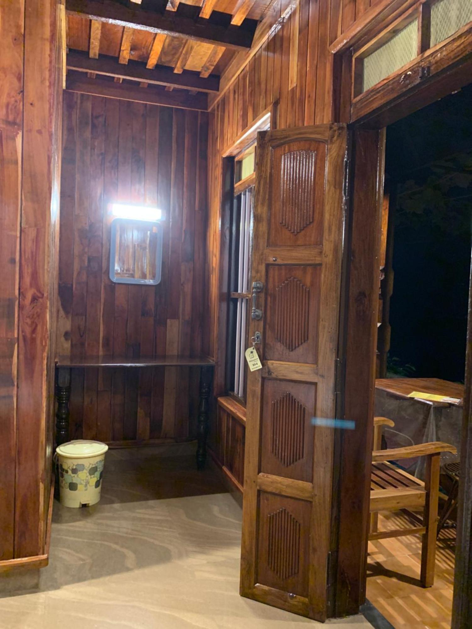 Double Room with Lake View
