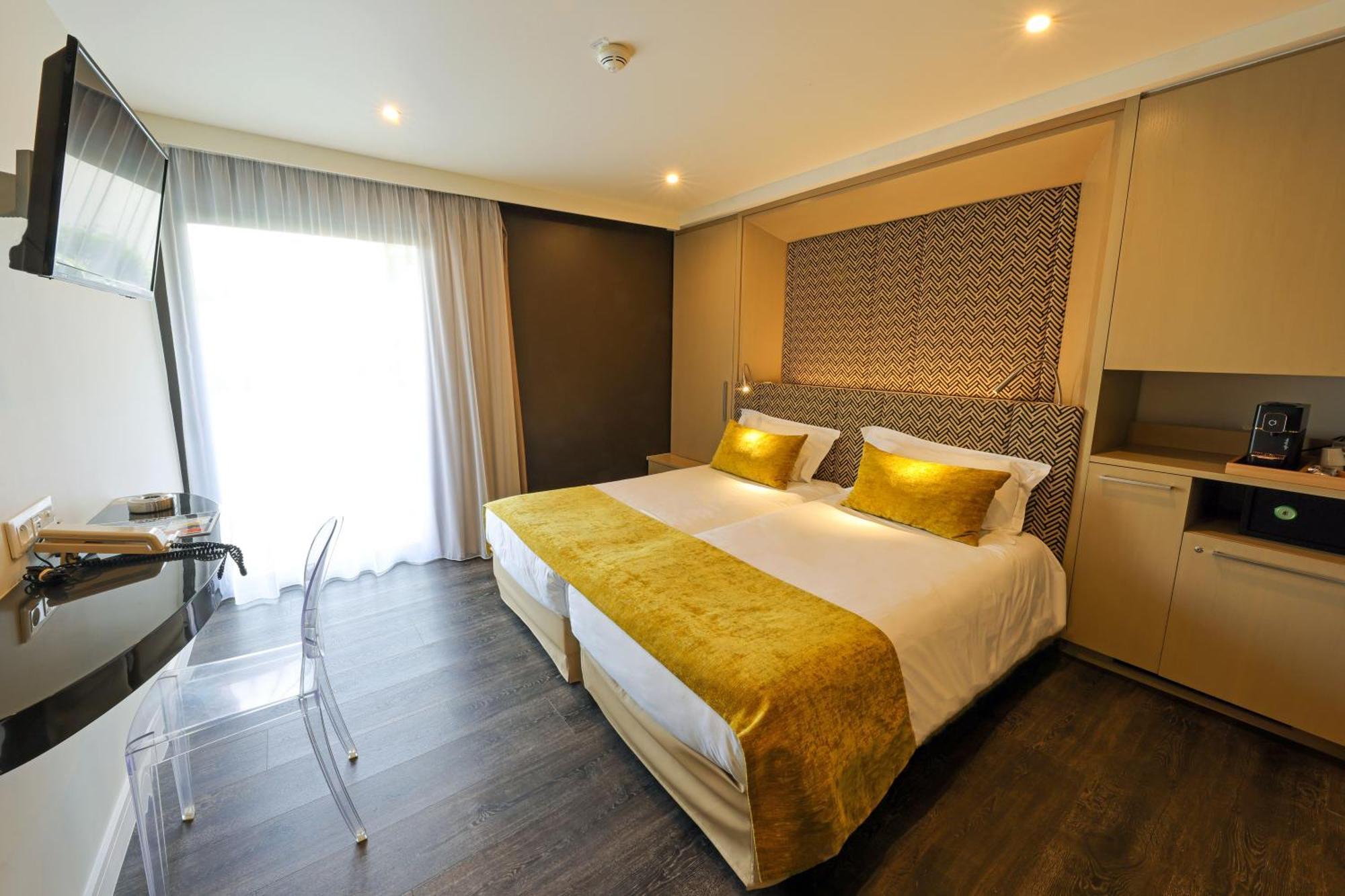 Superior Twin Room Garden View