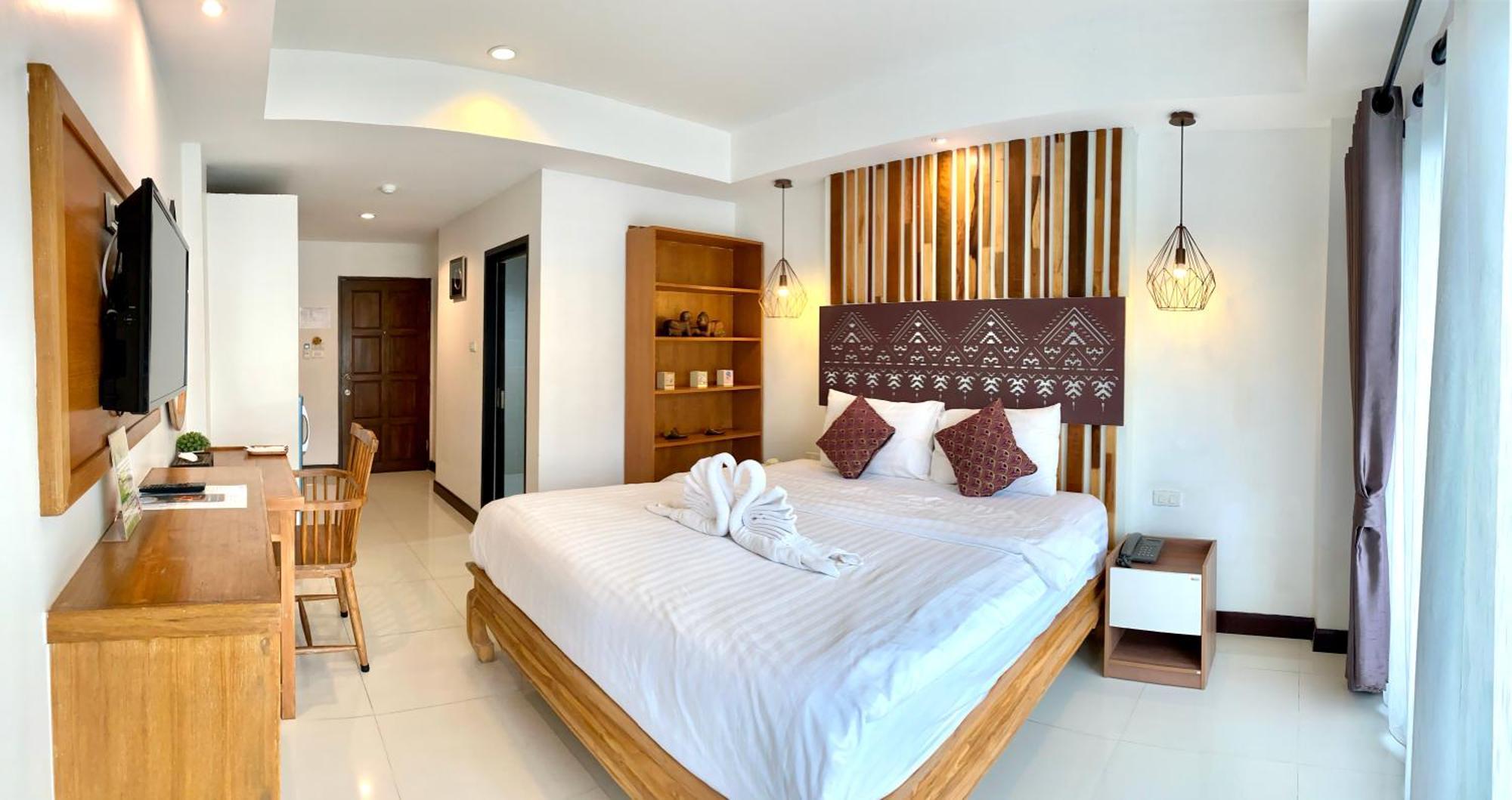 Superior King Room