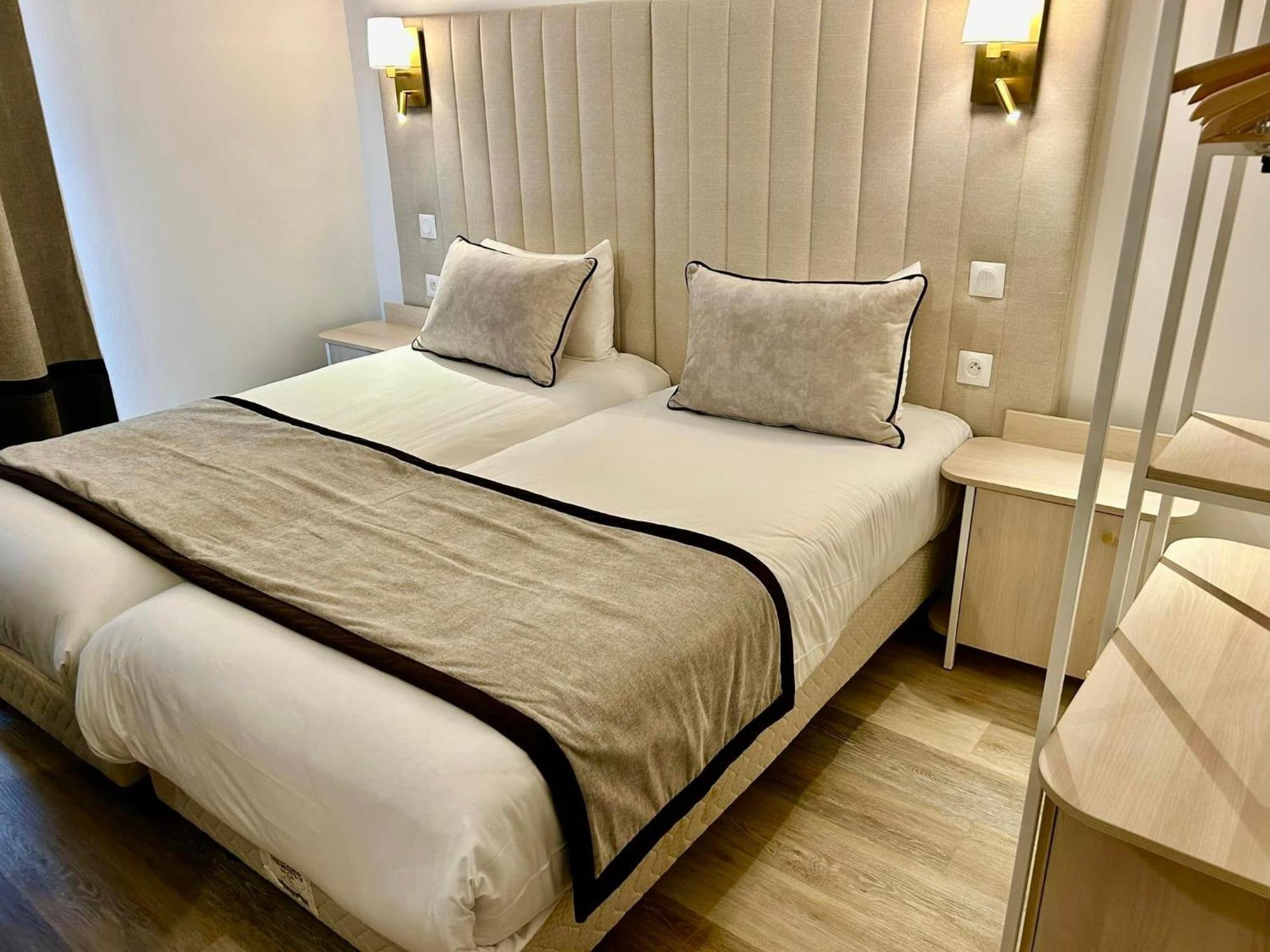 Quarto Superior com Cama de Casal ou 2 de Solteiro
