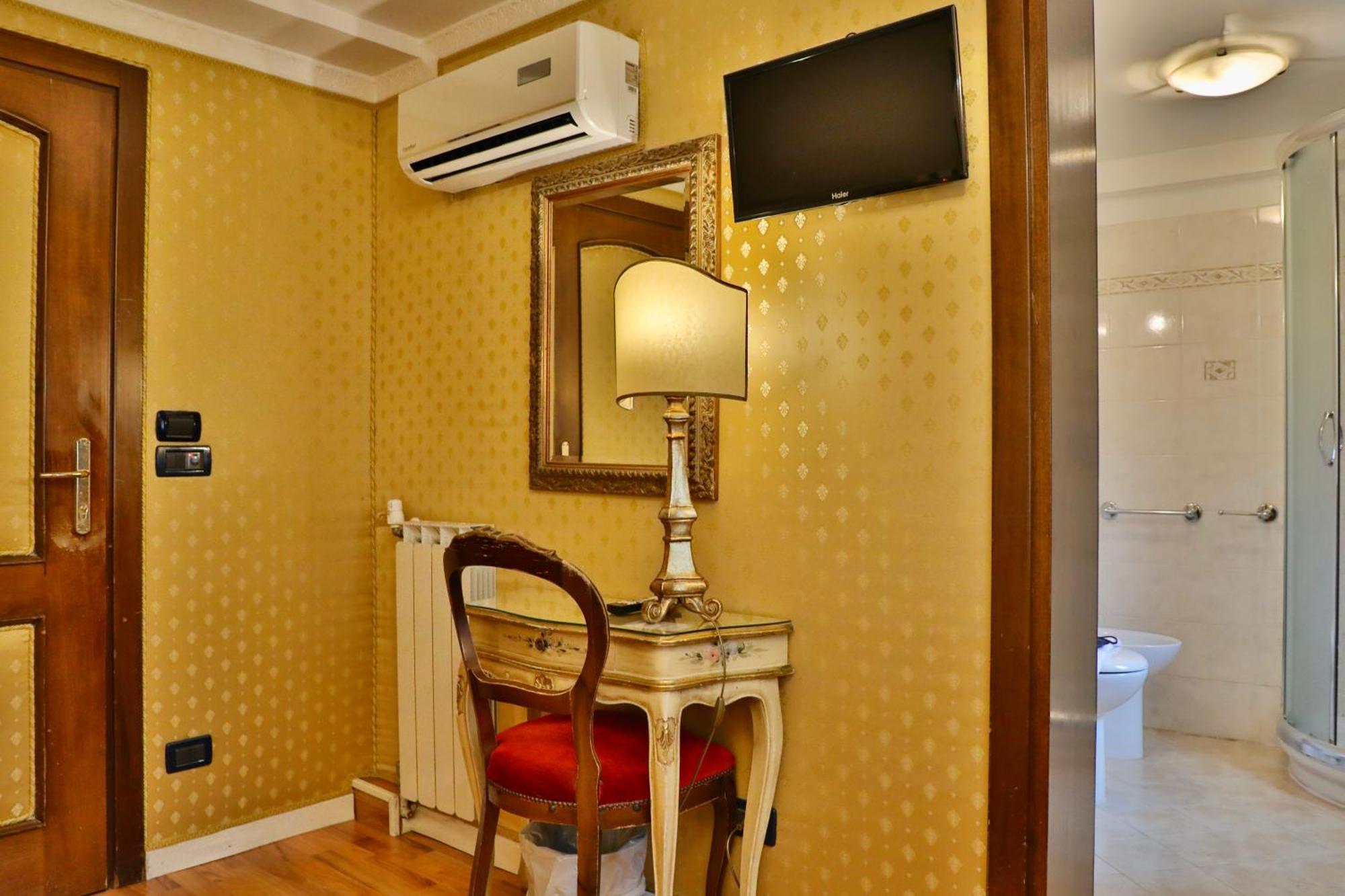 Small Double Room
