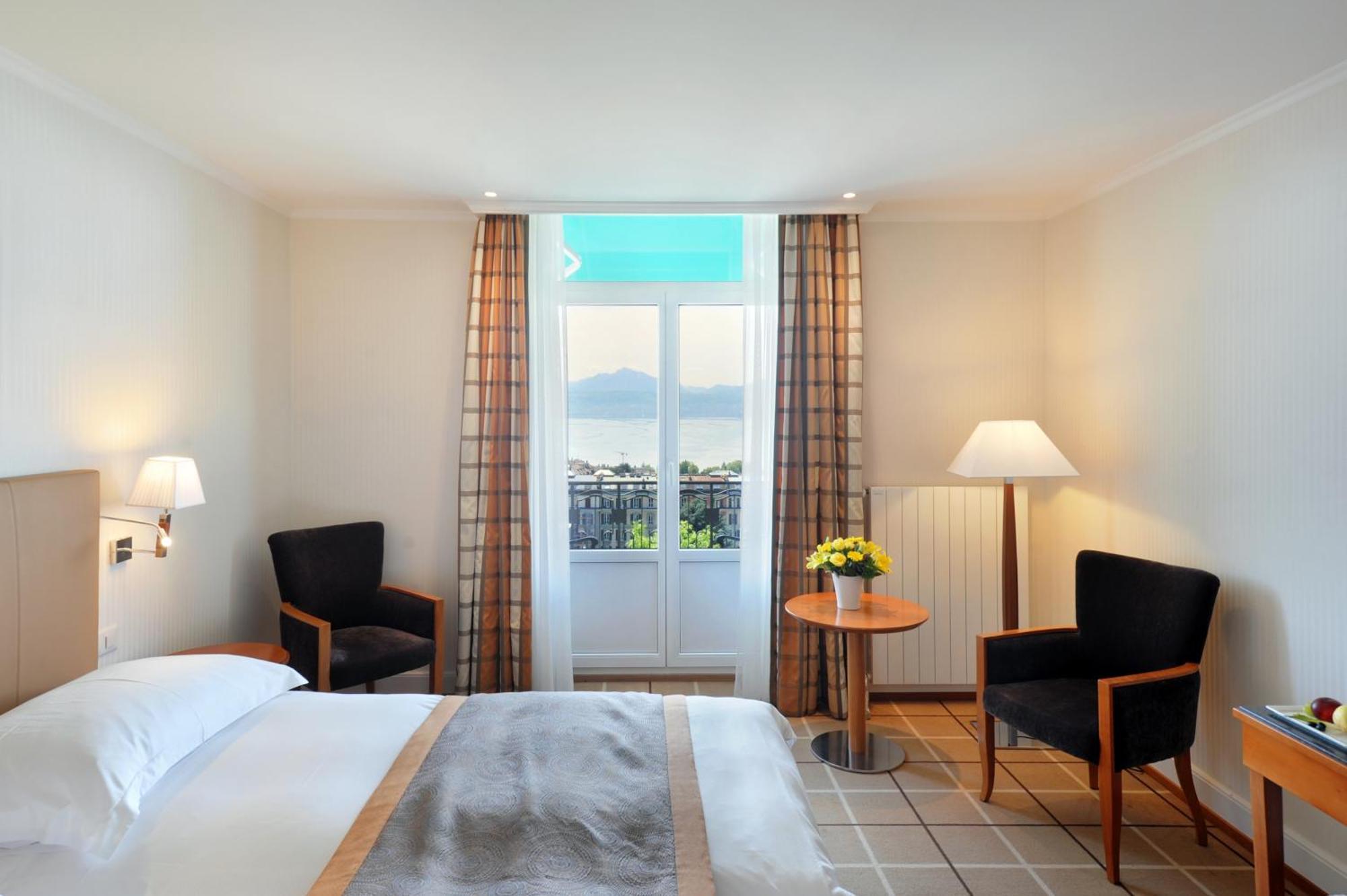 Double Room Lake View
