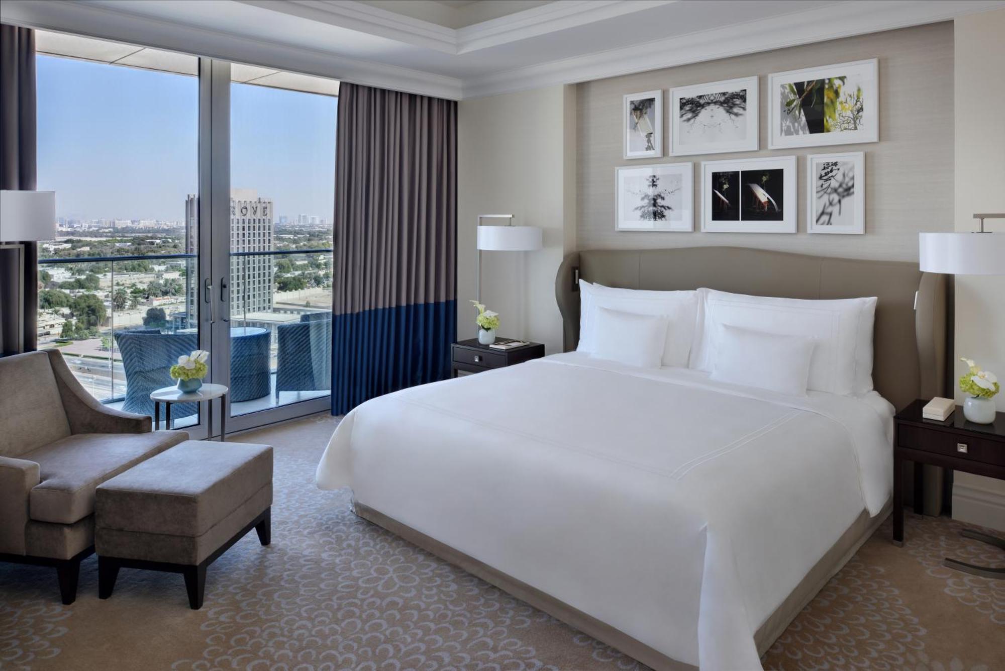 Signature Suite,1598935995:JPEG