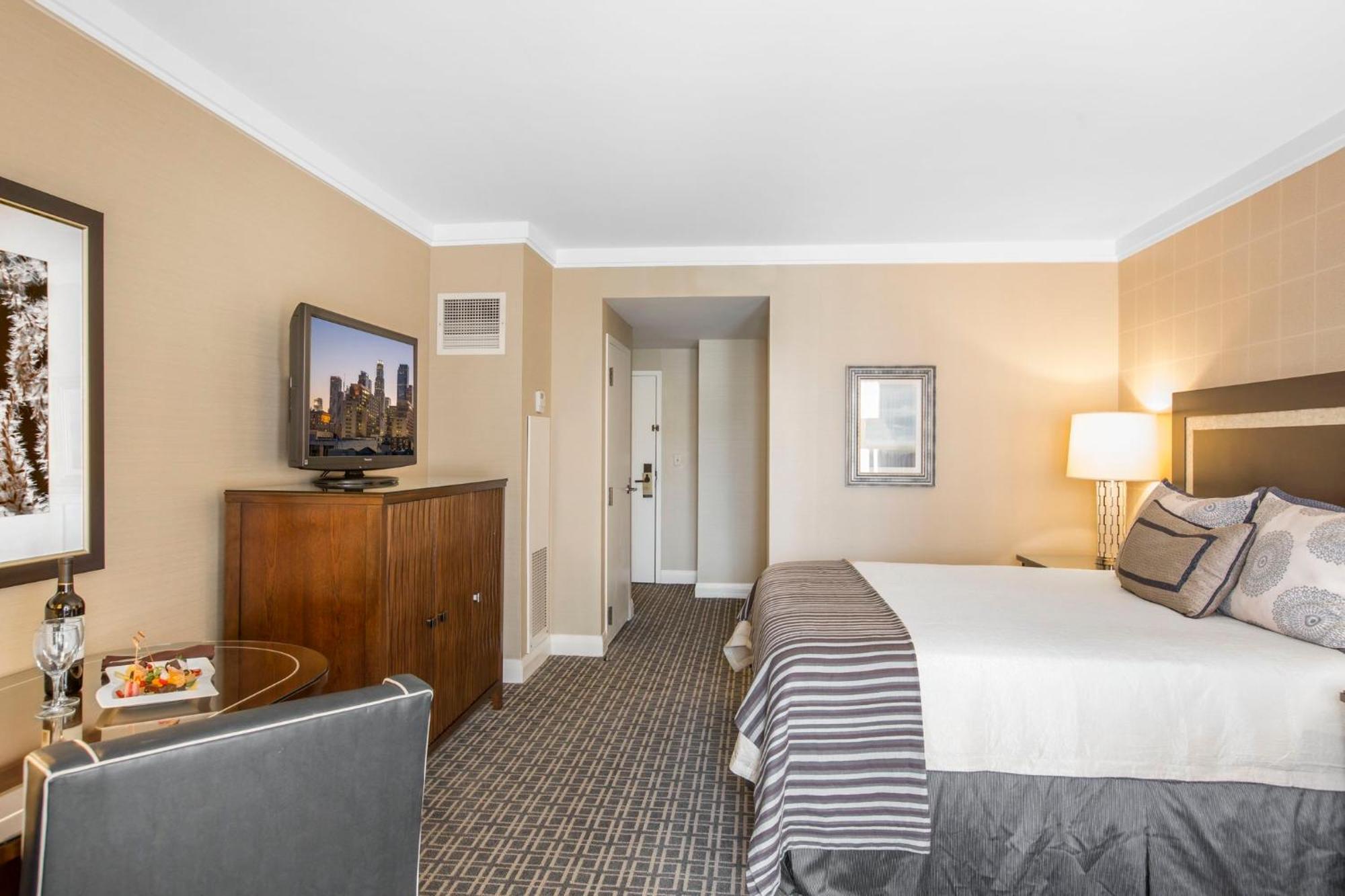 Premier King Room