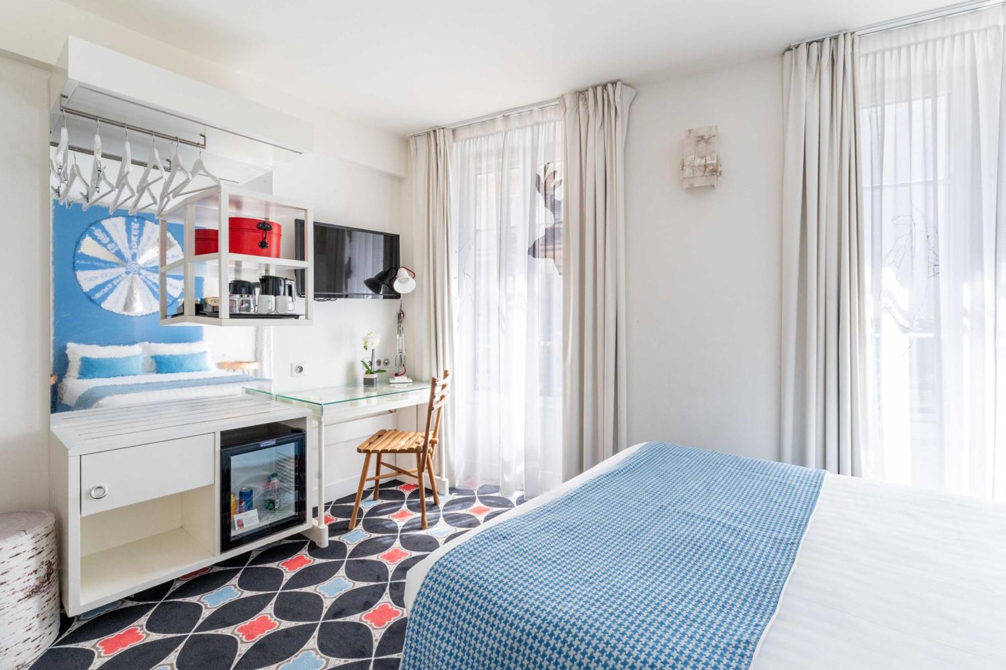 Connecting Rooms 2 Bedrooms