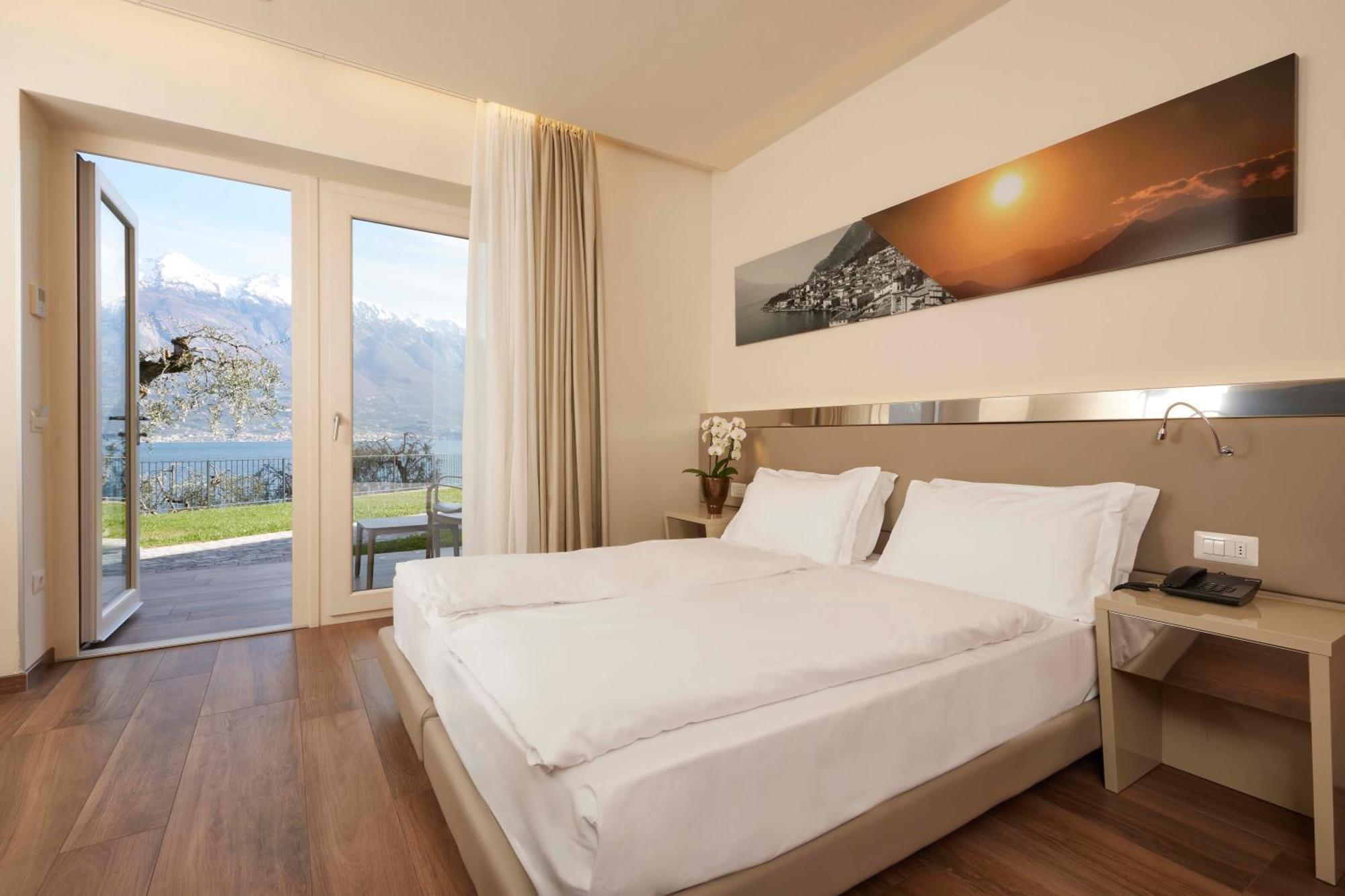 Standard Double or Twin Room with Garden