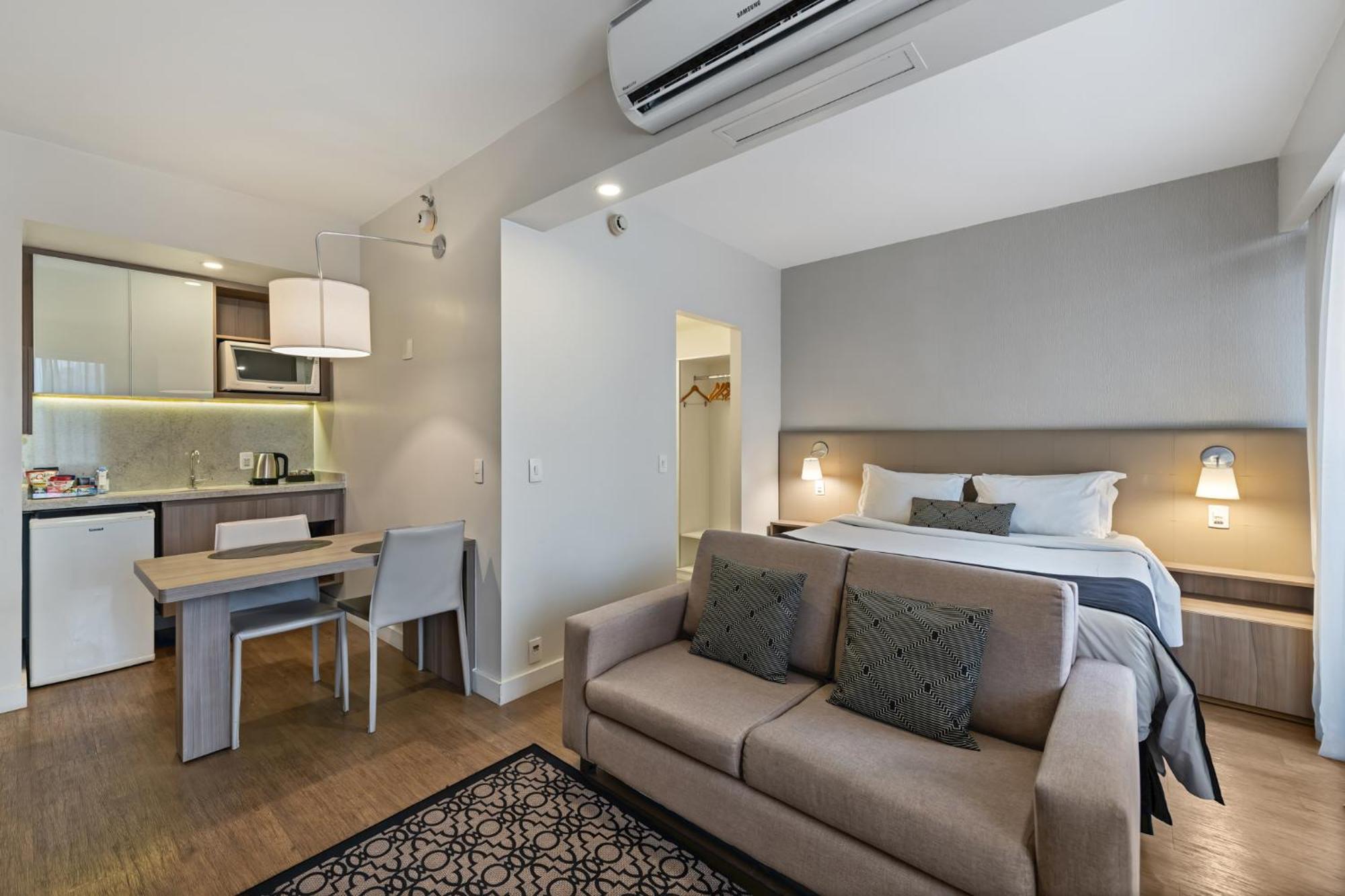 Studio Suite met Queensize Bed
