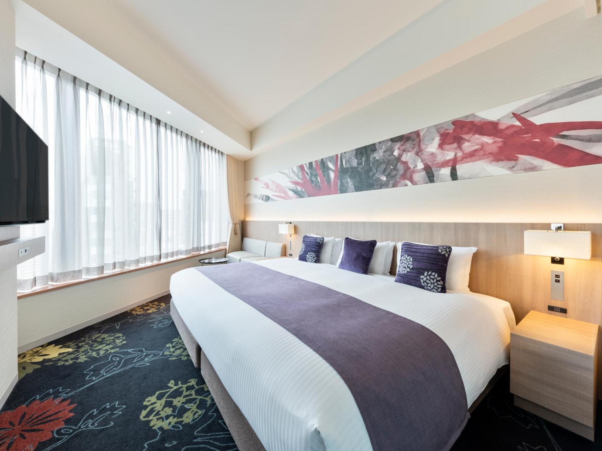 Superior Wide King Room,1652770442:JPEG