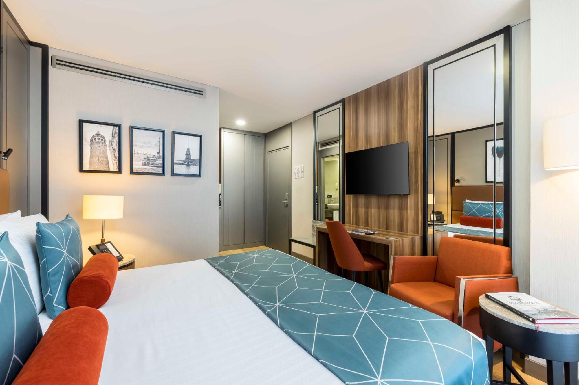 Chambre Deluxe - Vue Partielle sur Mer