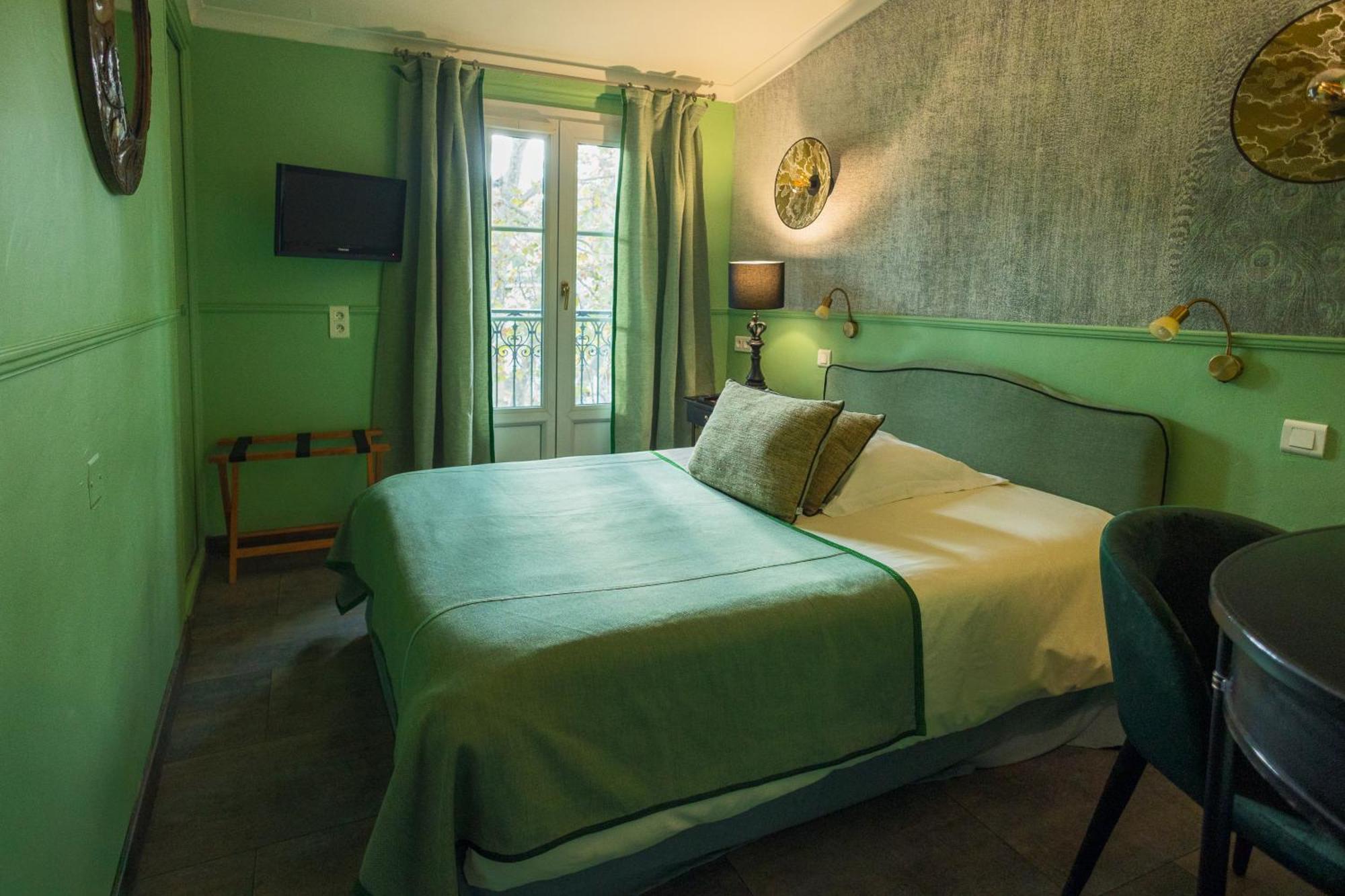 Single Room Balcony,1658090364:JPEG